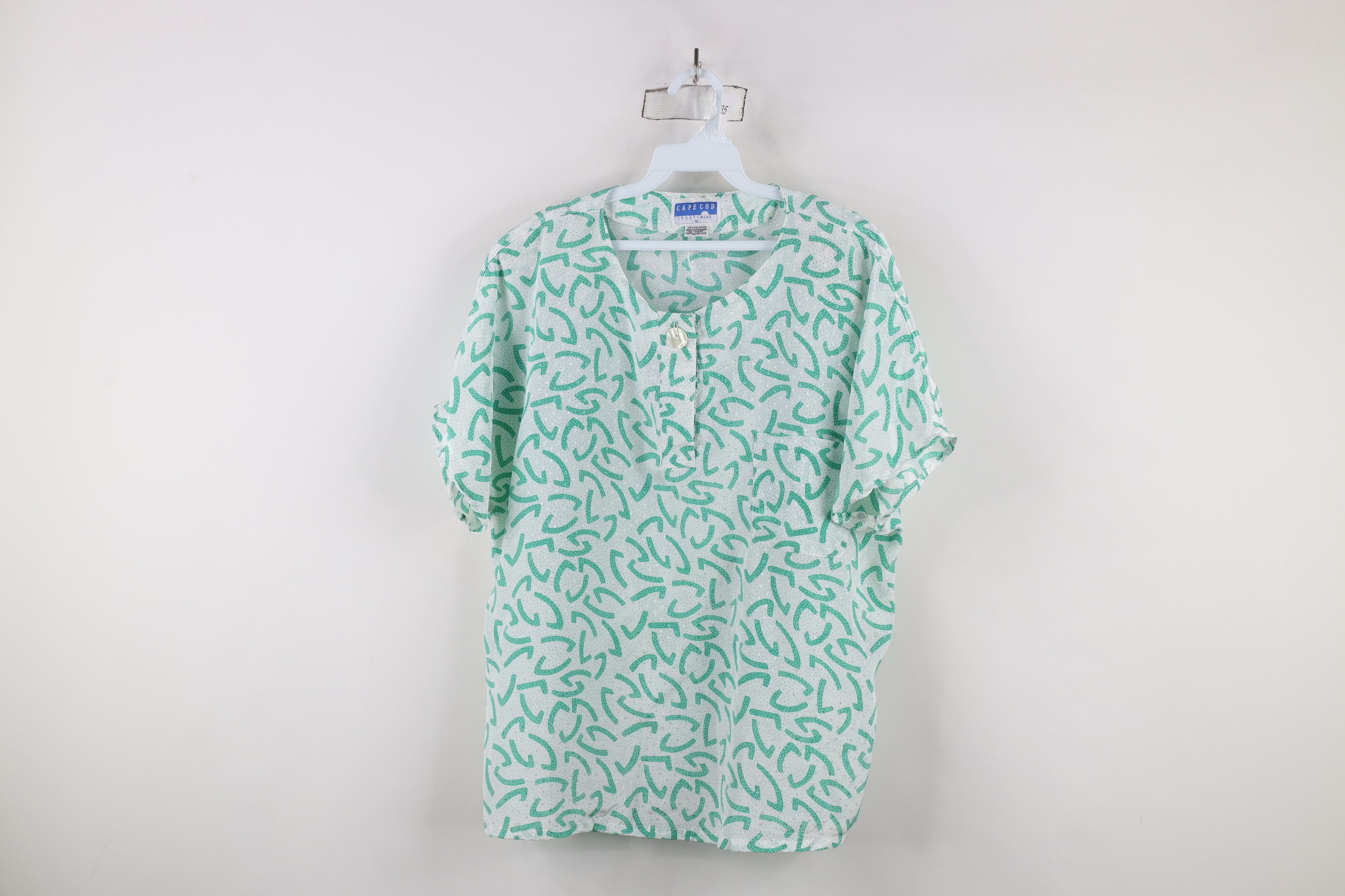 Vintage Vintage 80s Streetwear Dot Dolman Sleeve Henley T-Shirt Size XXL / US 16-18 / IT 52-54 - 1 Thumbnail