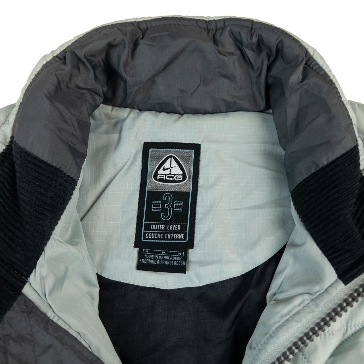 Nike ACG Vintage Nike ACG Zip Sleeve Quilted Jacket Womens Size M Size M / US 6-8 / IT 42-44 - 5 Thumbnail