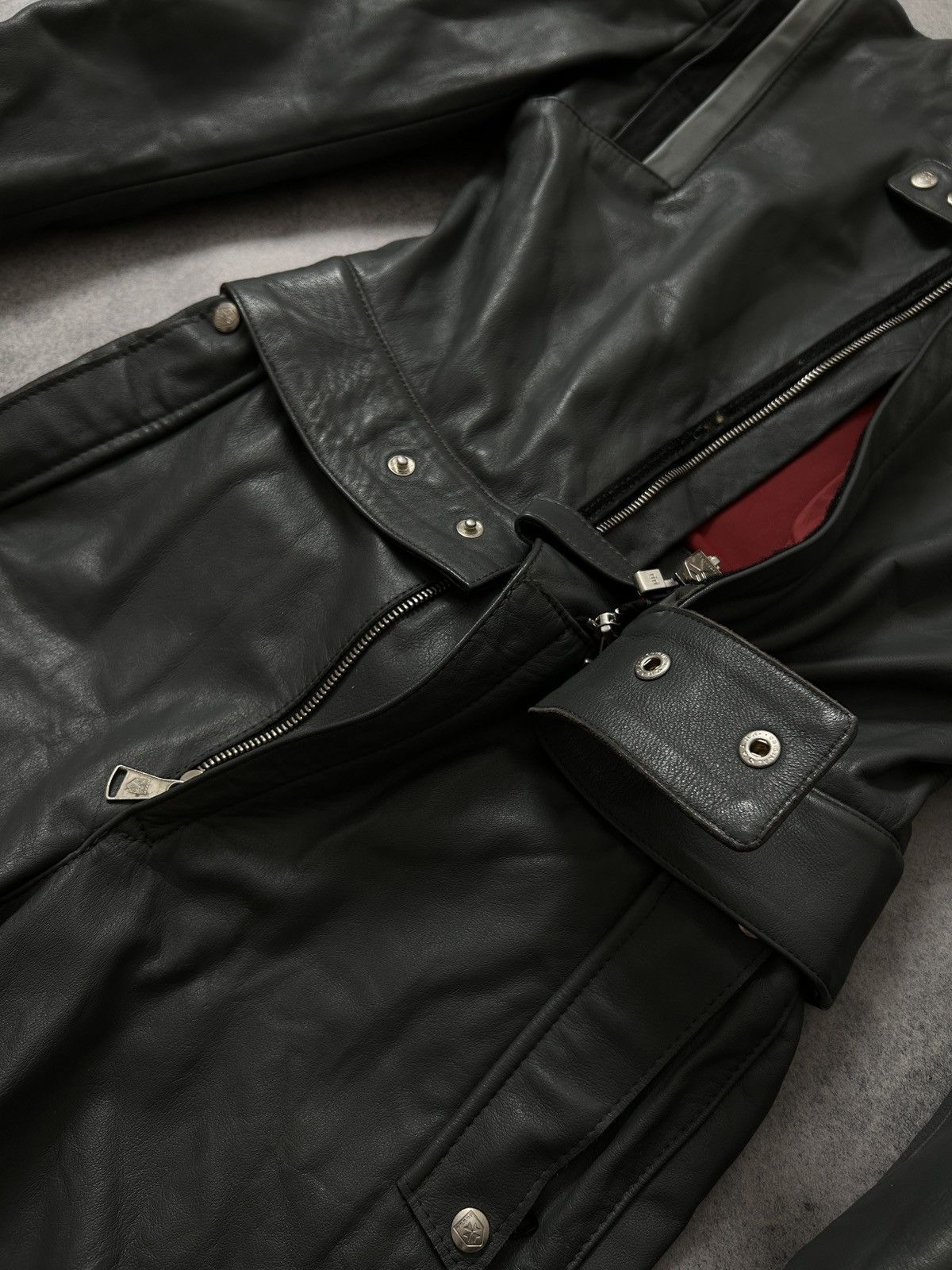 Genuine Leather Vintage HARRO moto leather suits mens Size US S / EU 44-46 / 1 - 9 Thumbnail