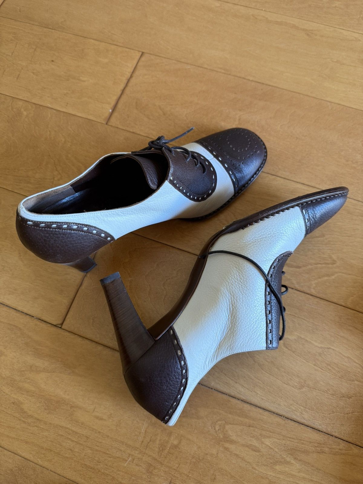 Salvatore Ferragamo Salvatore Ferragamo Vintage Leather Shoes Size US 9.5 / IT 39.5 - 2 Thumbnail