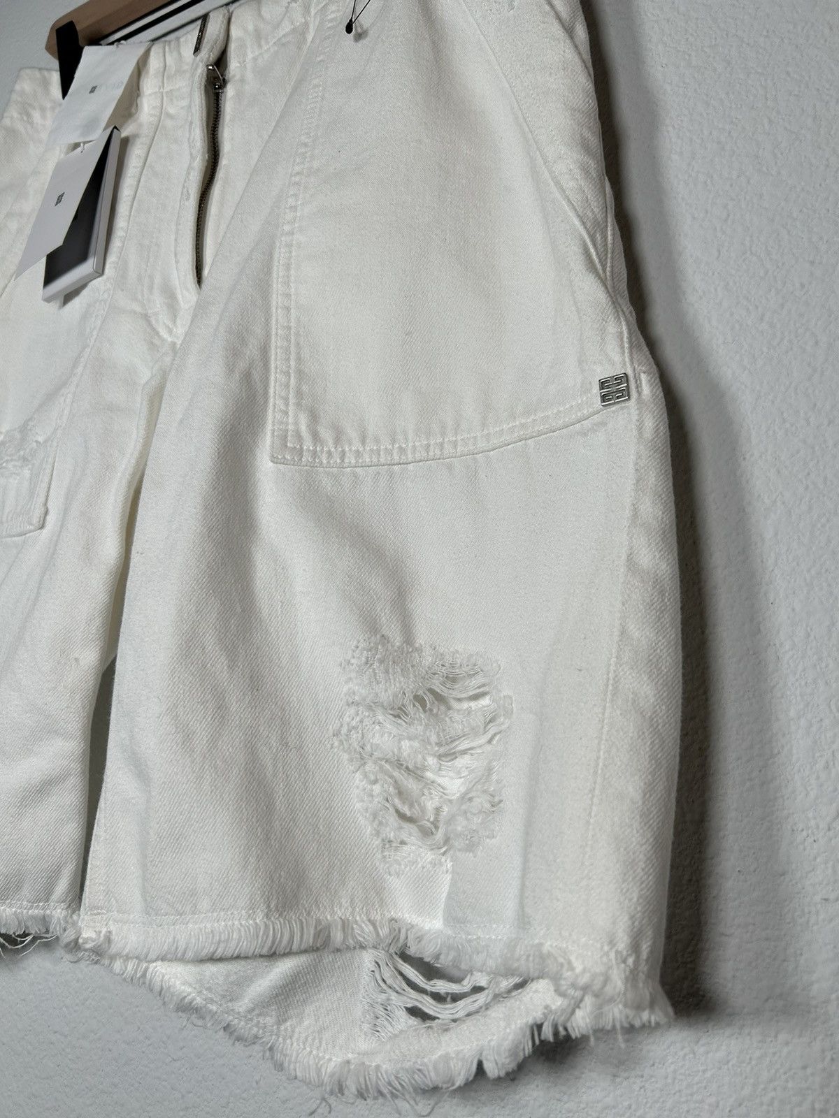 Givenchy MMW Distressed Cut Off Shorts Size US 28 / EU 44 - 3 Thumbnail