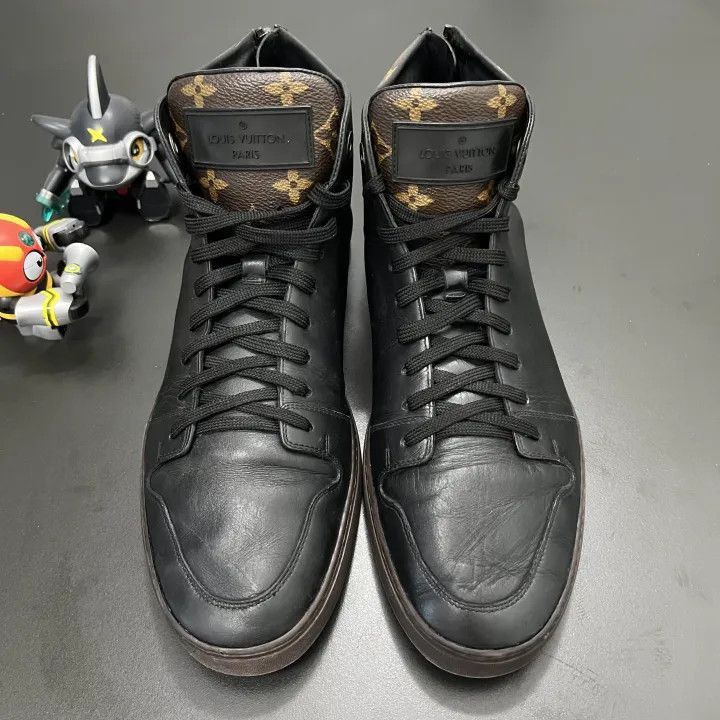 Louis Vuitton Louis Vuitton Black Leather High-Top Sneakers -2508 Size US 8 / EU 41 - 2 Thumbnail