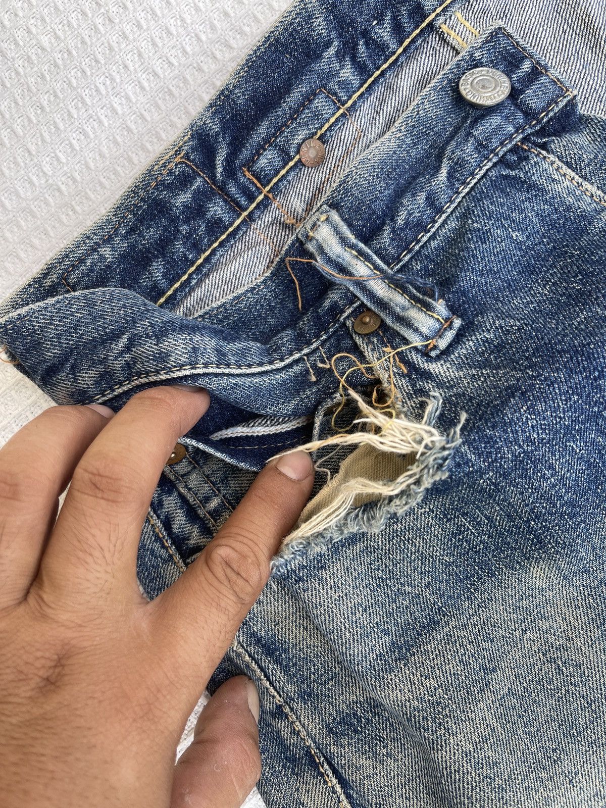 Denime Rare🔥Vintage DENIME Japan Slevedge Distressed Jeans Size US 30 / EU 46 - 7 Thumbnail