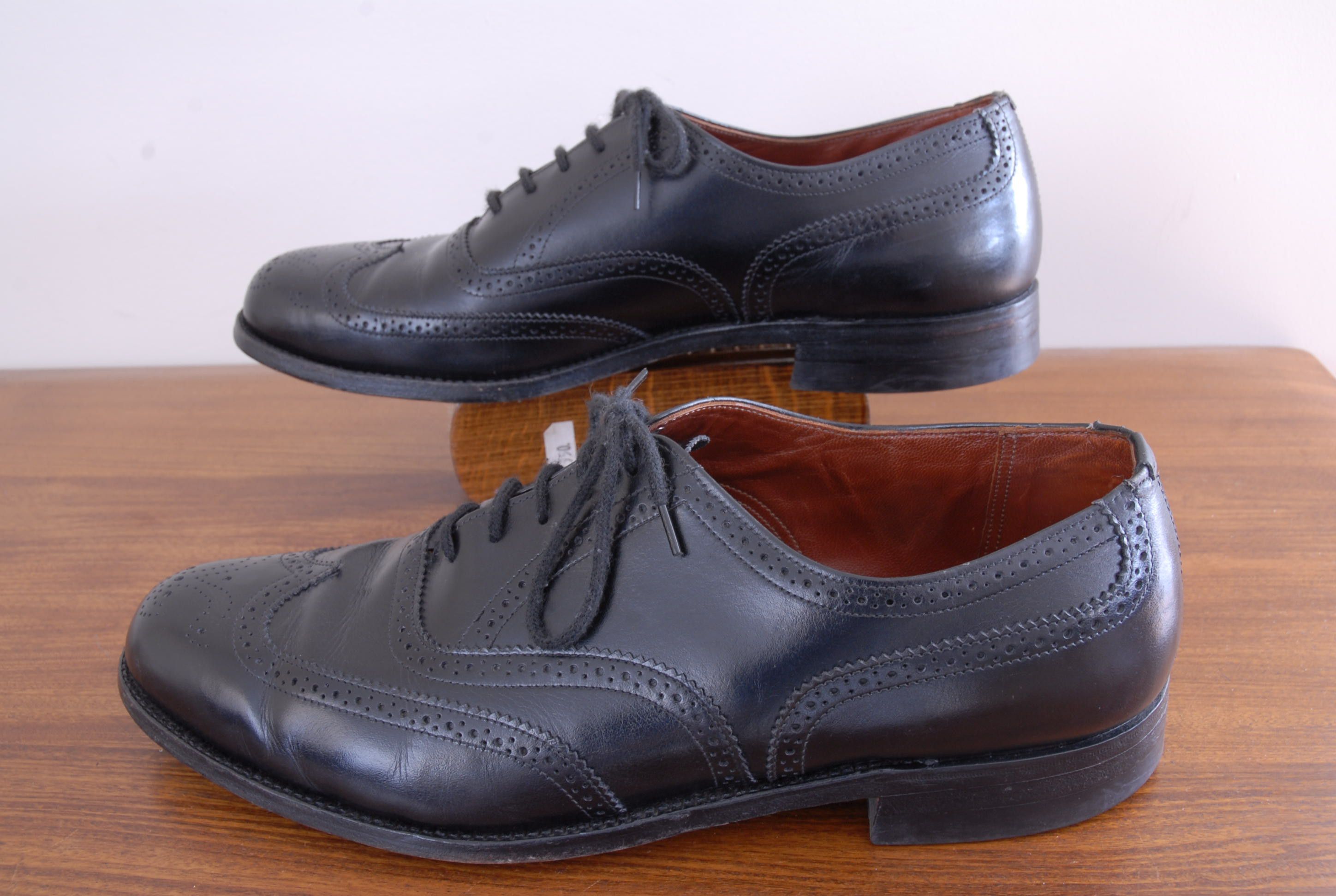 Vintage Extra-Wide Hartt Oxford wingtips Size US 11 / EU 44 - 4 Thumbnail
