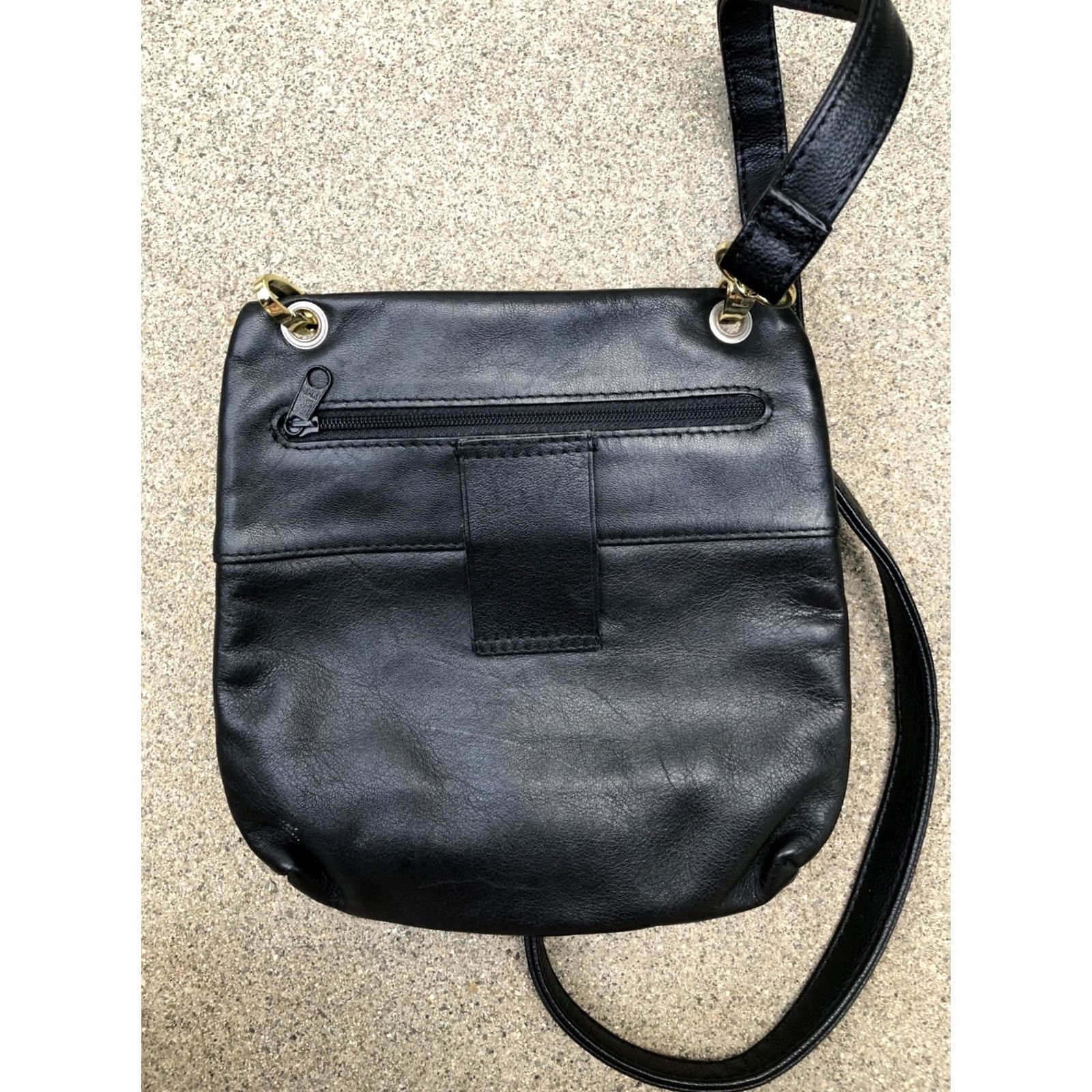 Valentino VALENTINO COUPEAU PARIS Crossbody Purse Shoulder Bag Women's Leather Black Modern Designer Purse Size ONE SIZE - 5 Thumbnail
