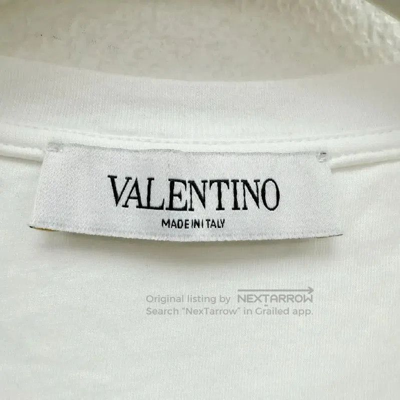 Valentino Valentino White Men's T-Shirt with Gold Logo . Size US M / EU 48-50 / 2 - 3 Thumbnail