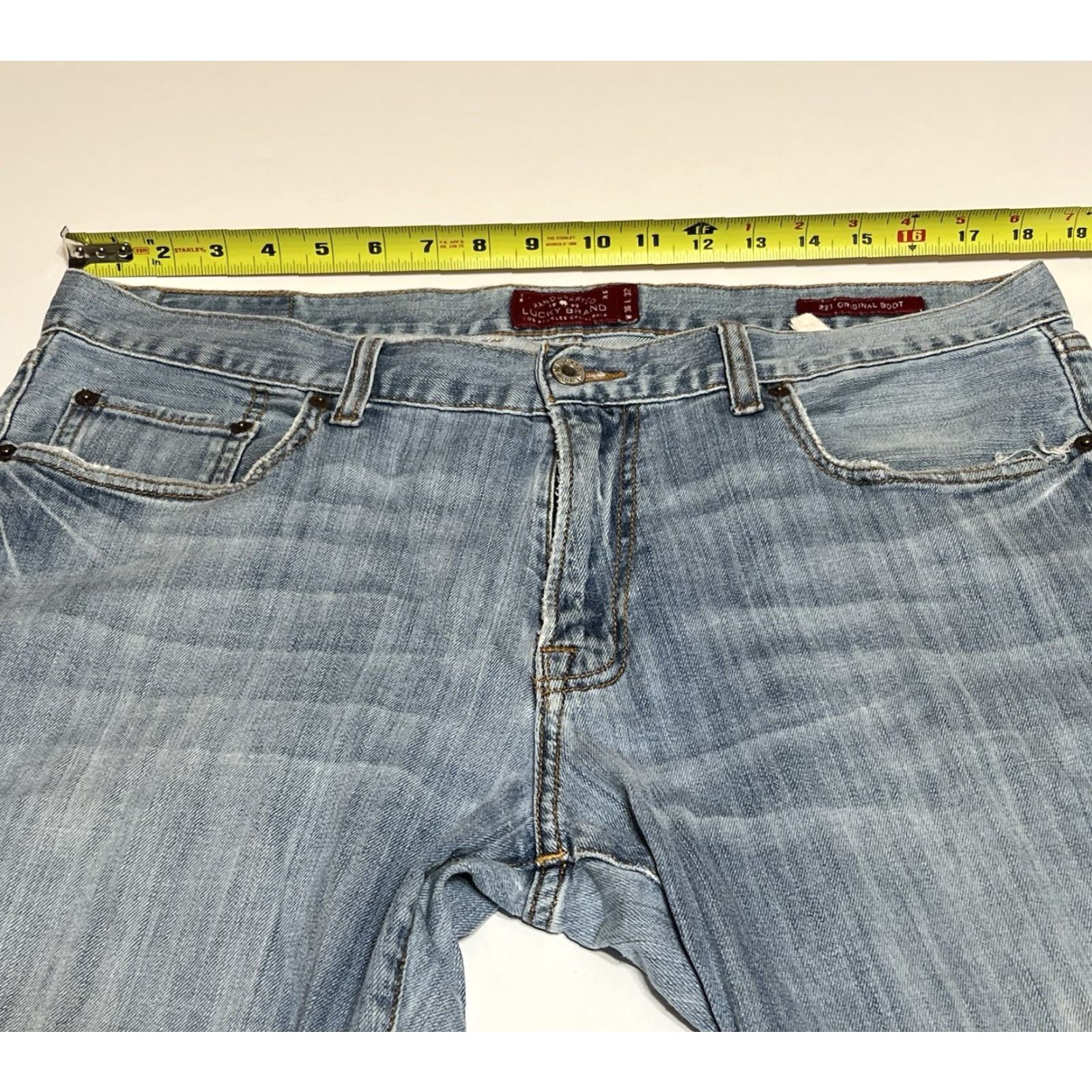 Lucky Brand Lucky Brand 221 Original Boot Jean Mens 36x31 Blue Distressed 5-Pocket Denim Bootcut Pants Slim Regular USA Logo Vintage N/A Size US 36 / EU 52 - 3 Thumbnail