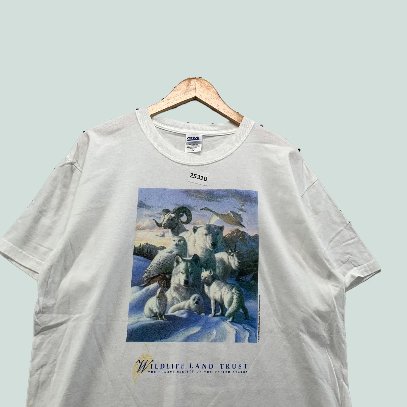 Anvil VINTAGE Nature Animal Shirt White Wolves Wild Life Land Trust Tee Large Unisex Adults Size US L / EU 52-54 / 3 - 1 Thumbnail