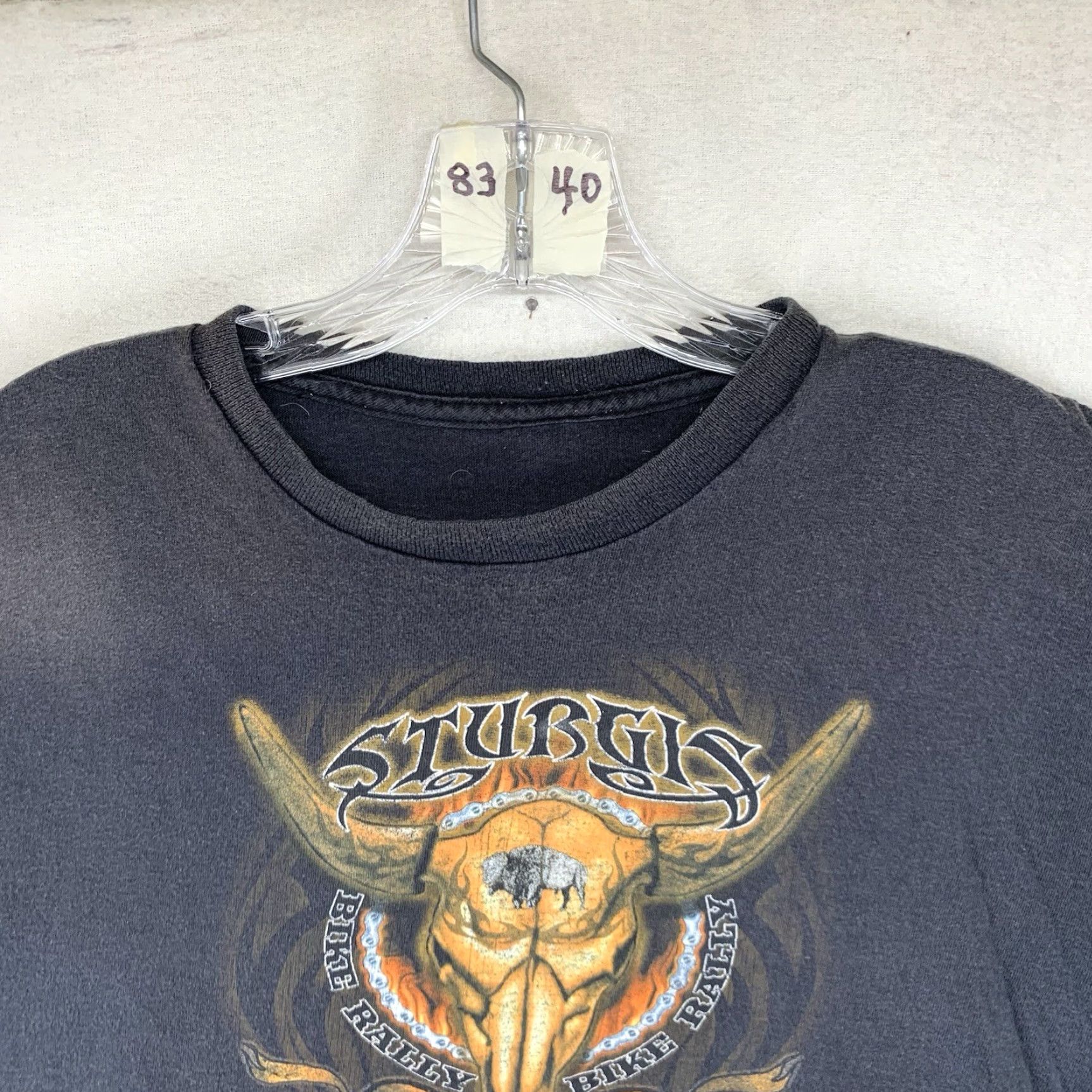 Gildan Mens Biker T Shirt Oversized Medium Sturgis 09 Sun Faded Black Tribal Fire Bison Size US M / EU 48-50 / 2 - 3 Thumbnail