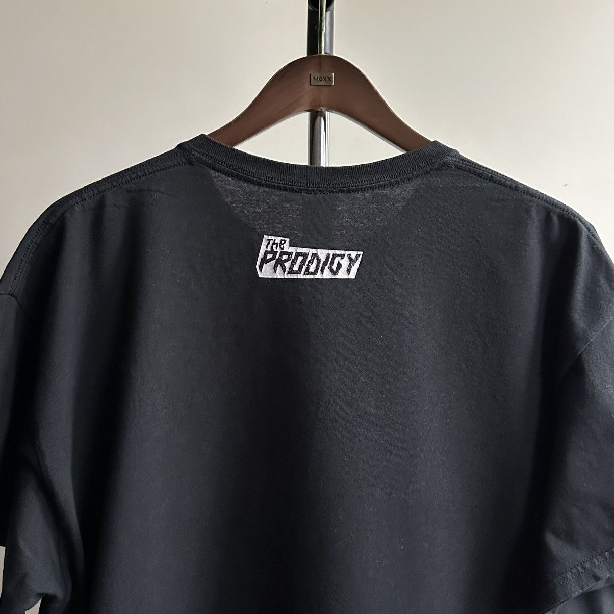 Band Tees VINTAGE THE PRODIGY LIGHT UP THE SKY PROMO BAND TEE Size US XL / EU 56 / 4 - 8 Thumbnail