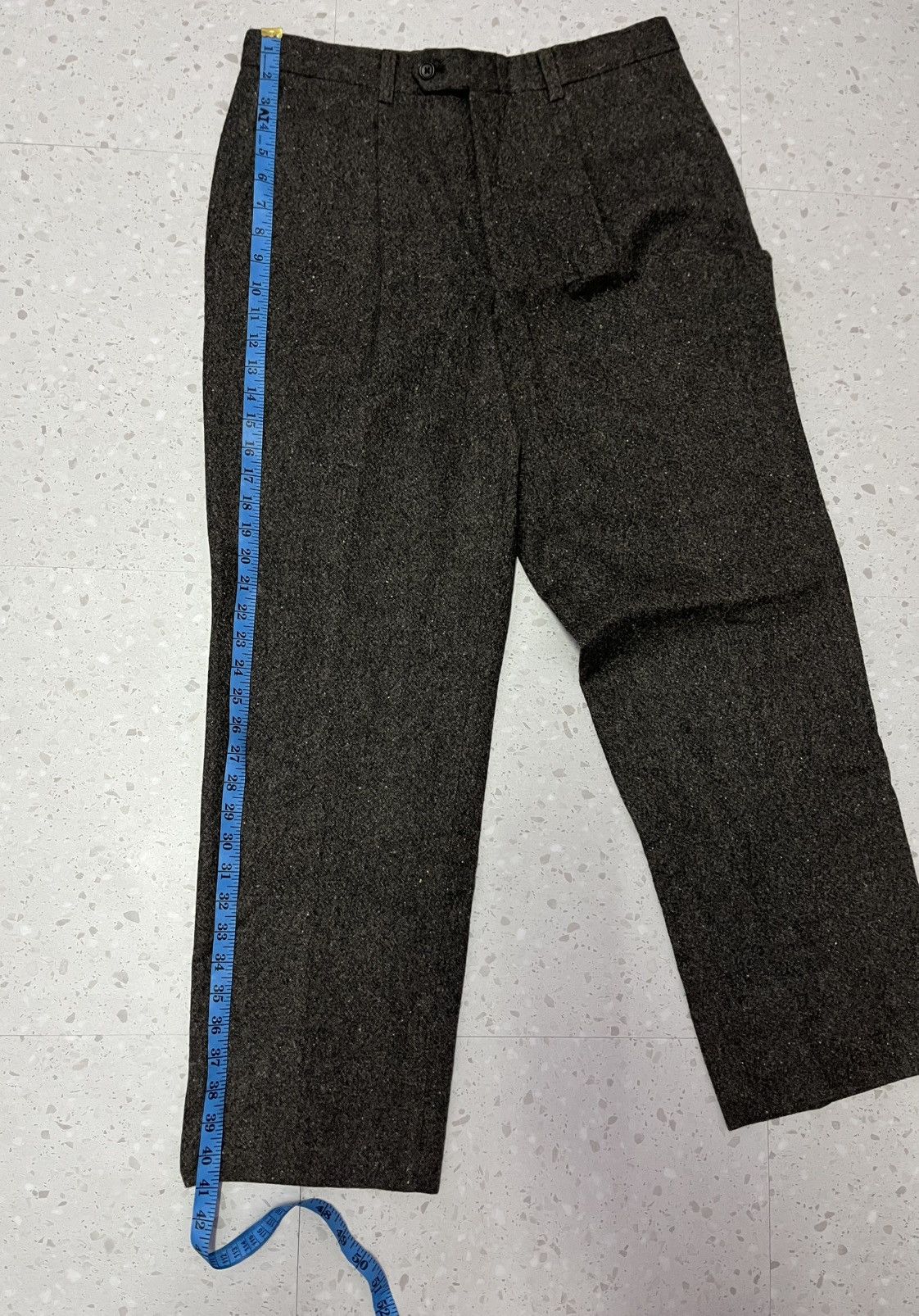 Burberry Burberry London wool salt paper pants Size US 34 / EU 50 - 14 Thumbnail