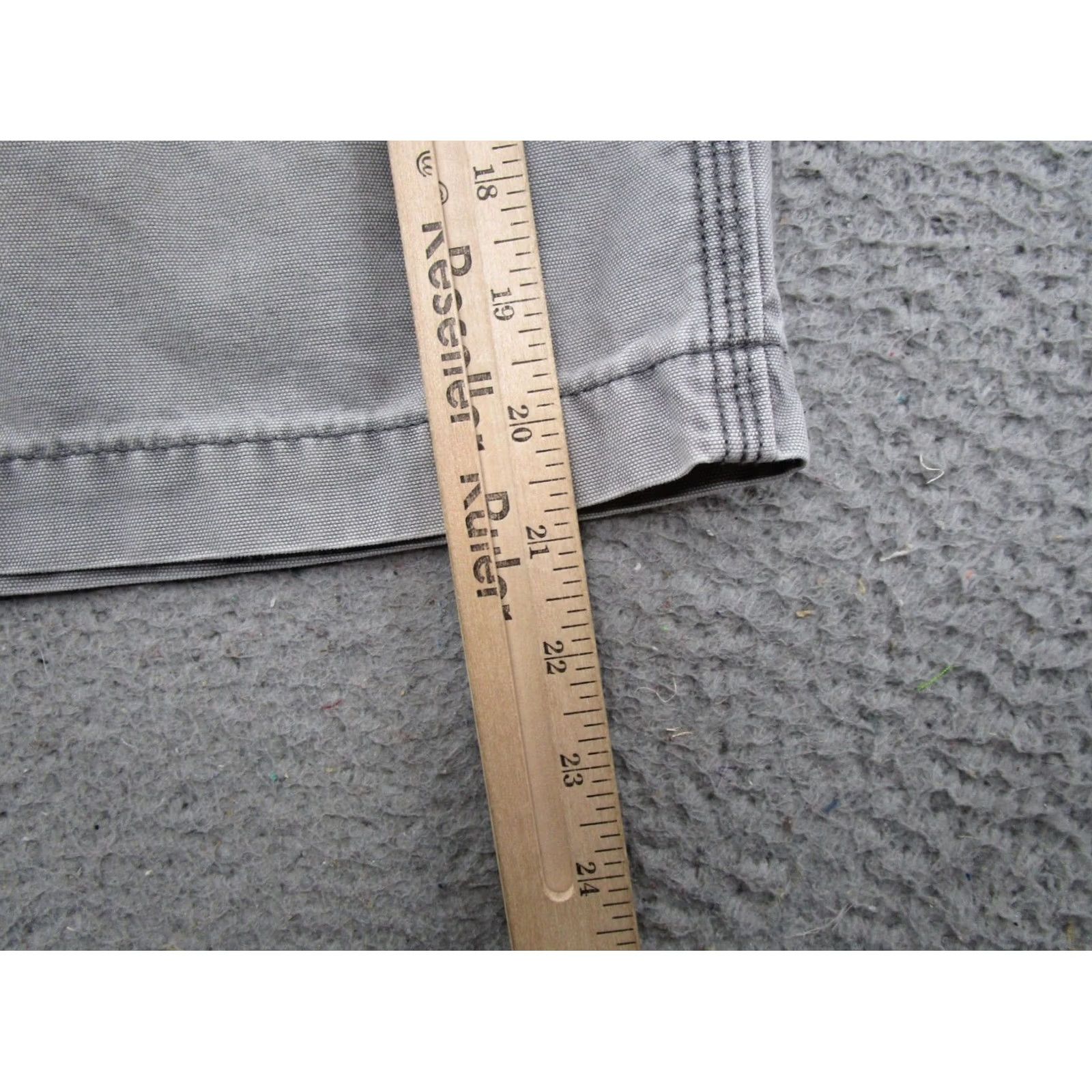 Carhartt Carhartt Shorts Mens 38 Cargo Workwear Gray 101167 039 Relaxed Canvas Cotton Pockets Vintage? No Size US 38 / EU 54 - 6 Thumbnail
