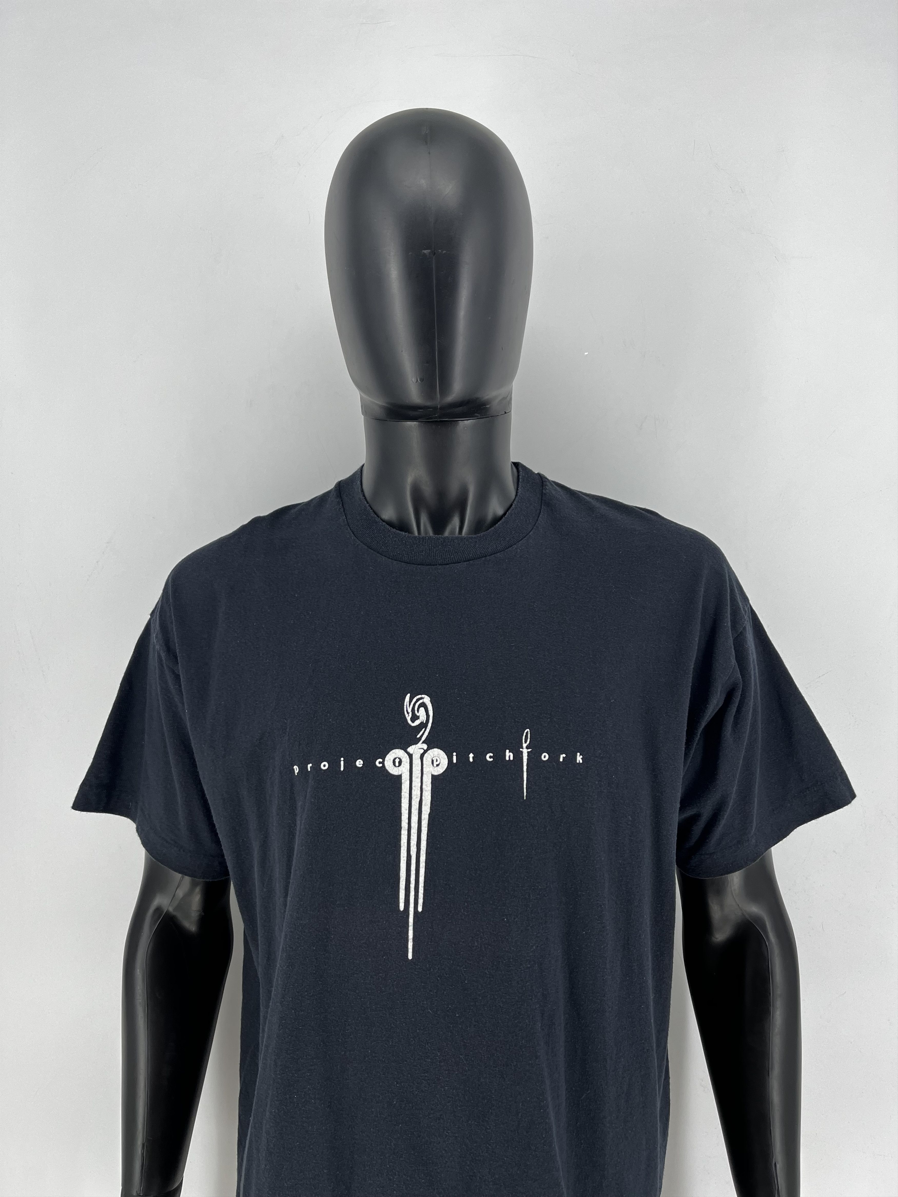 Band Tees VTG PROJECT PITCHFORK 90s T SHIRT XL GOTHIC RARE PREOWNED Size US XL / EU 56 / 4 - 1 Thumbnail