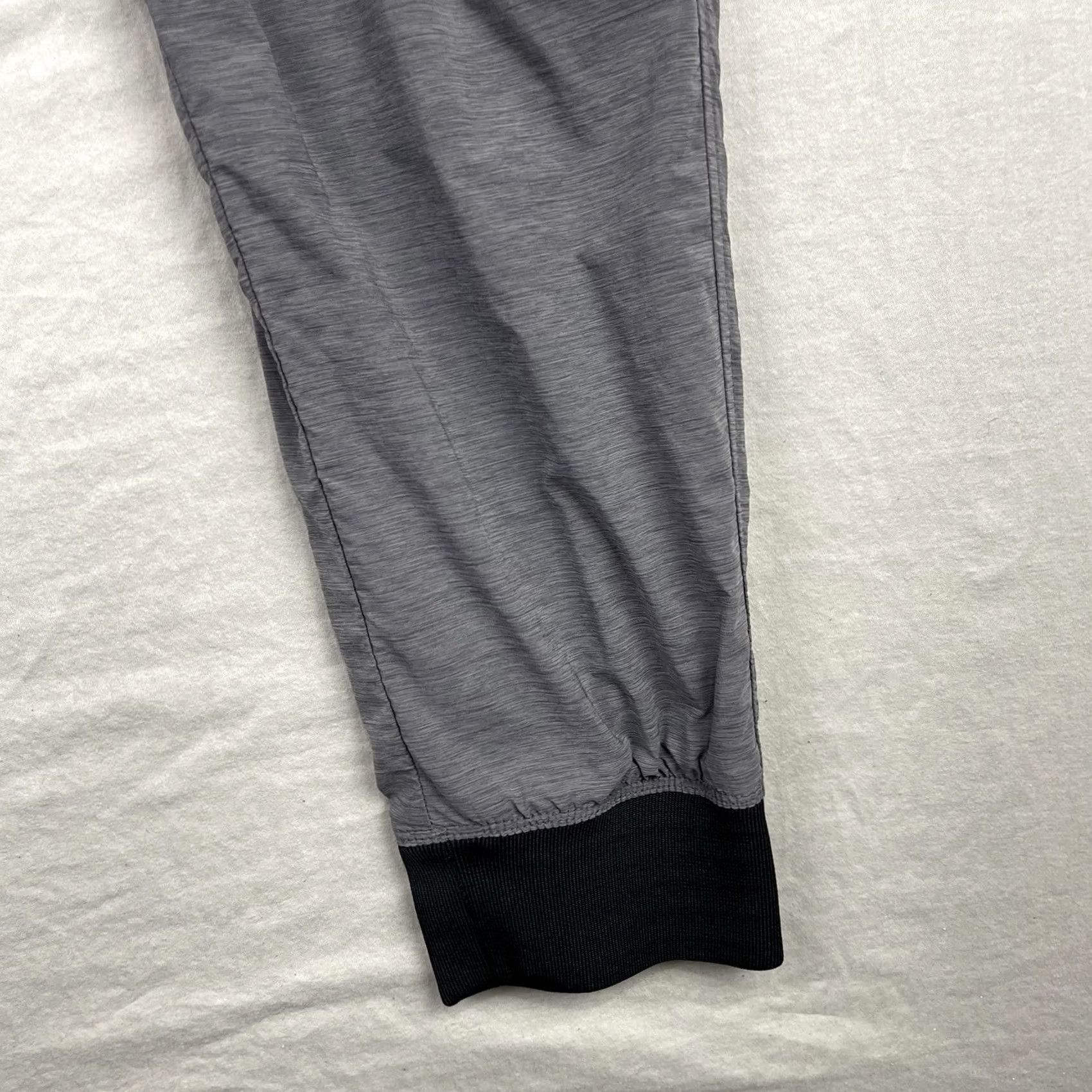 Nike Nike Joggers Womens Medium Bonded Woven Pants Tapered Sportswear Grey Size 32" / US 10 / IT 46 - 4 Thumbnail