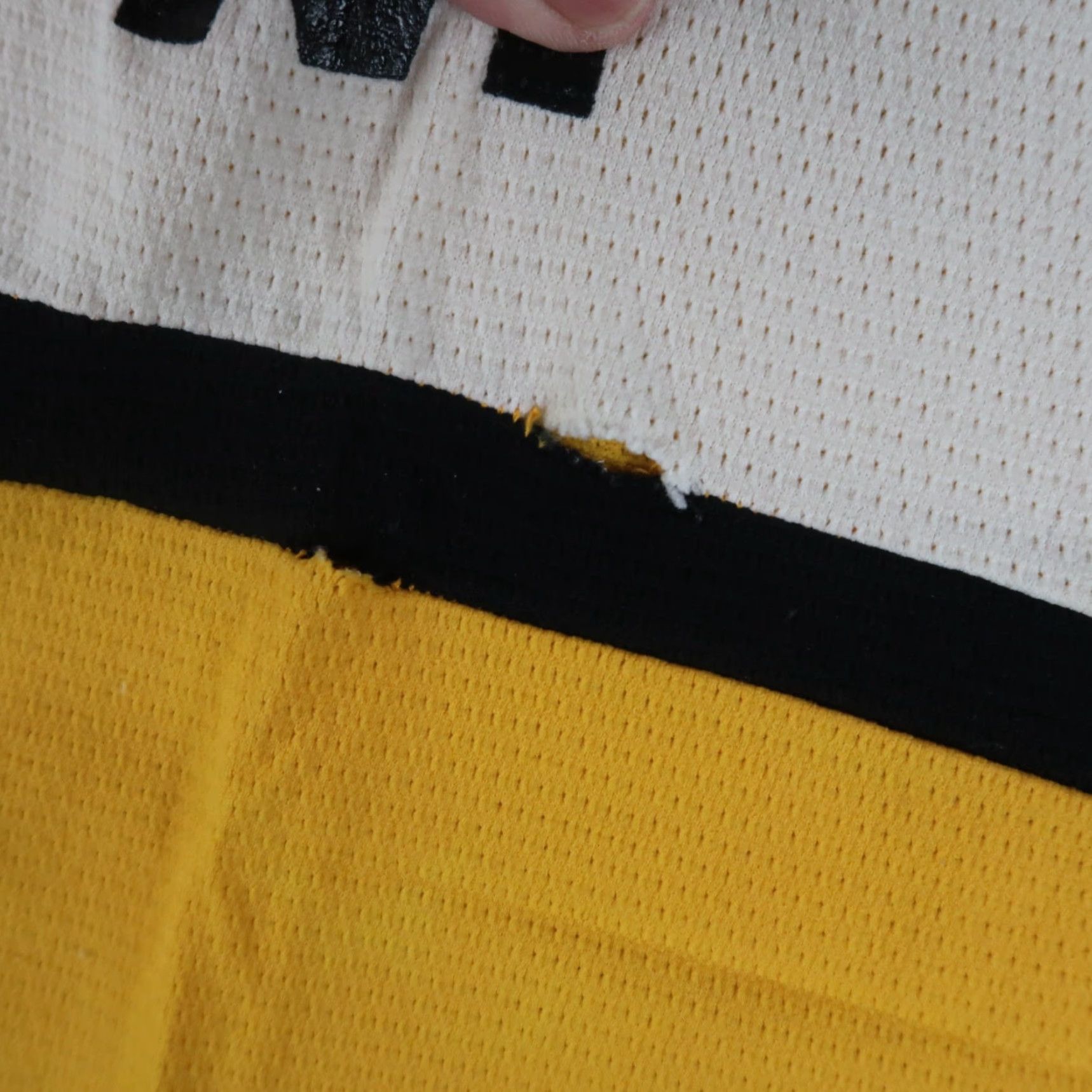 Vintage VINTAGE Russell Basketball Jersey 60s Yellow Large L Mens Tank Shirt Nylon Jersey Sleeveless Pullover Round Neck Activewear Size US L / EU 52-54 / 3 - 6 Thumbnail