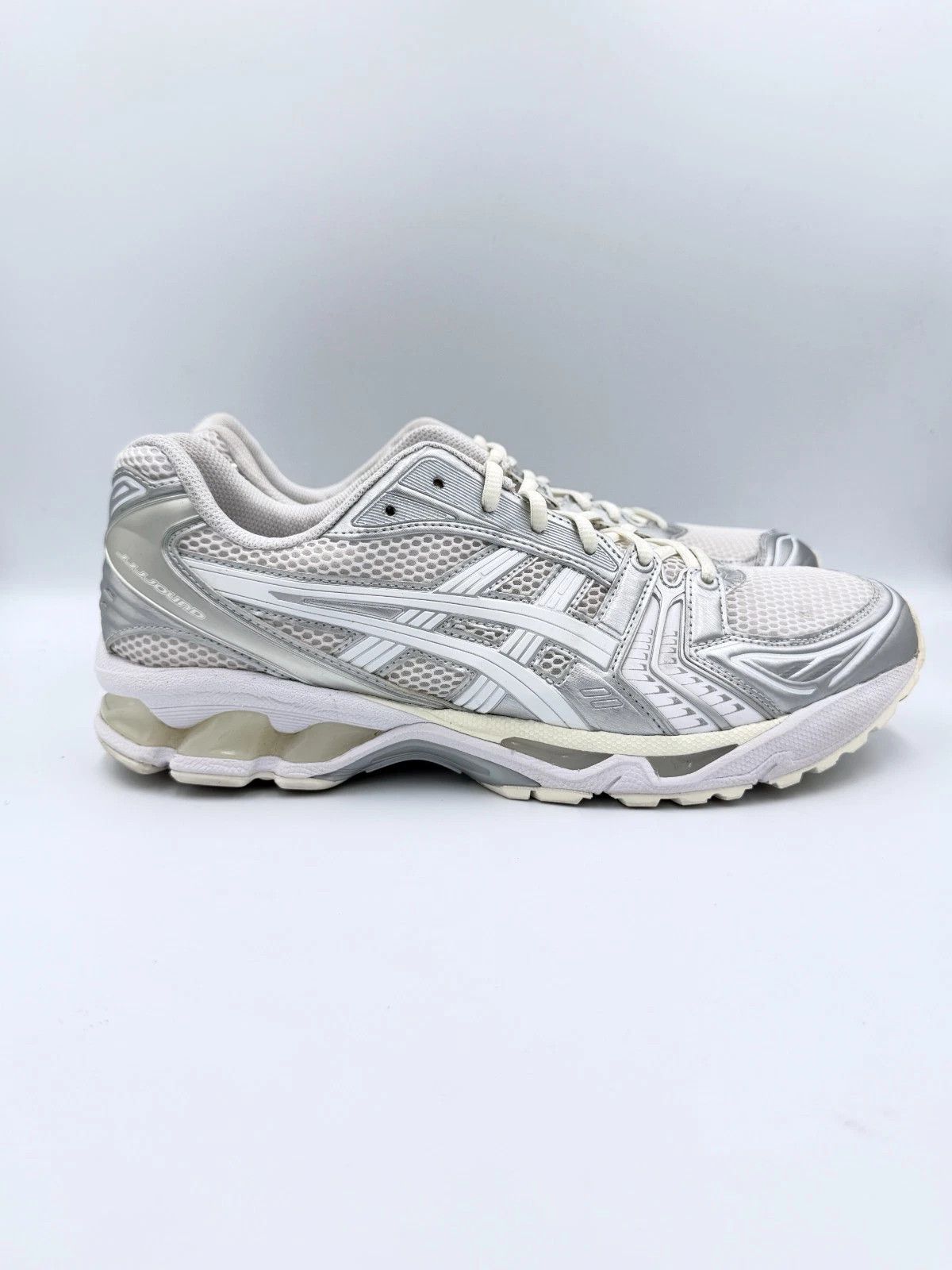 Asics × JJJJound JJJJound ASICS Gel Kayano 14 Silver White Size US 12 / EU 45 - 2 Thumbnail