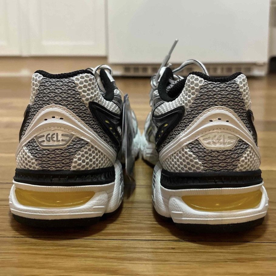 Asics Rare pair! Brand new in box-ASICS Gel-1150 in white. Sz 11 Size US 11 / EU 44 - 5 Thumbnail