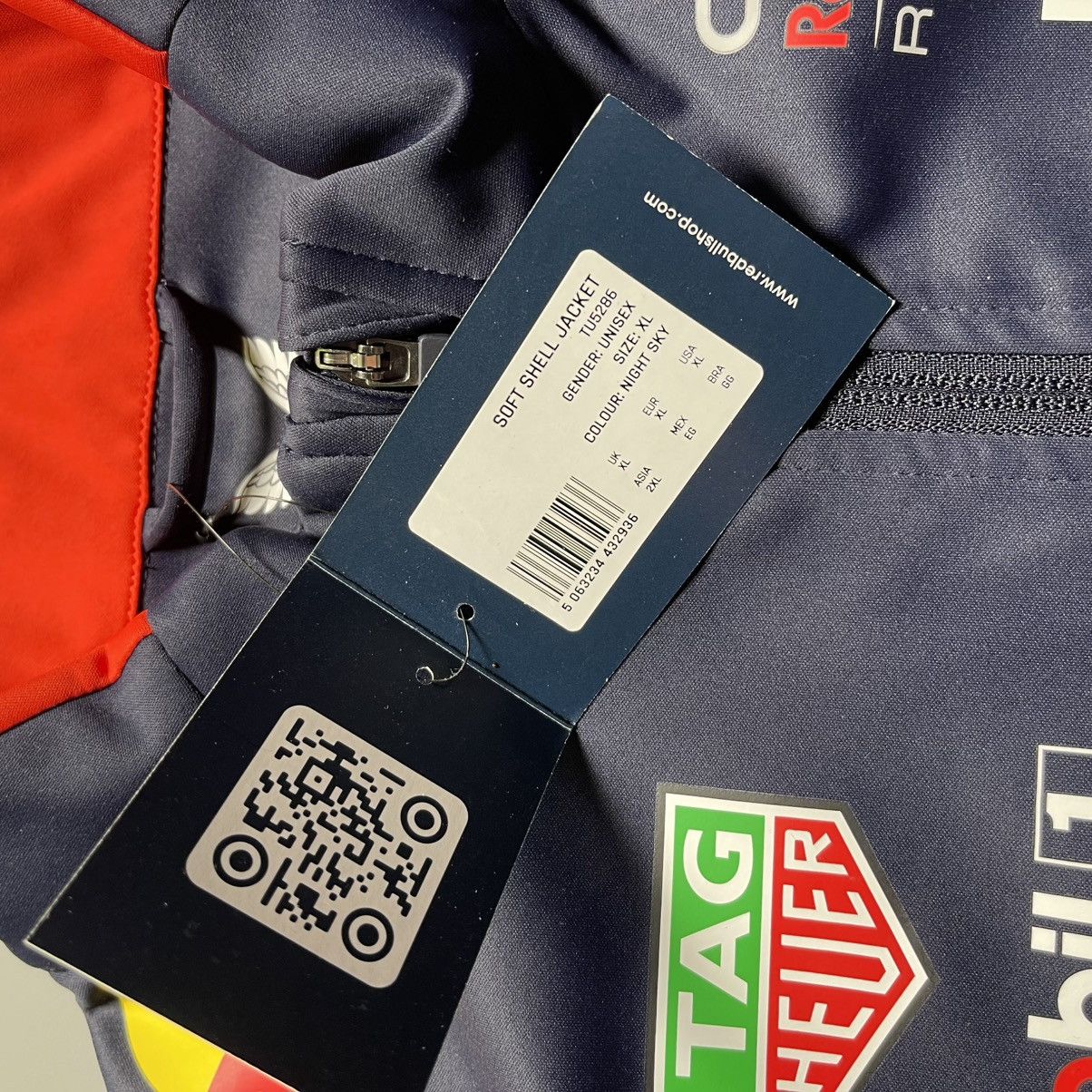 Castore × Red Bull NWT RED BULL RACING 2024 TEAM SOFT SHELL JACKET Size US XL / EU 56 / 4 - 11 Thumbnail