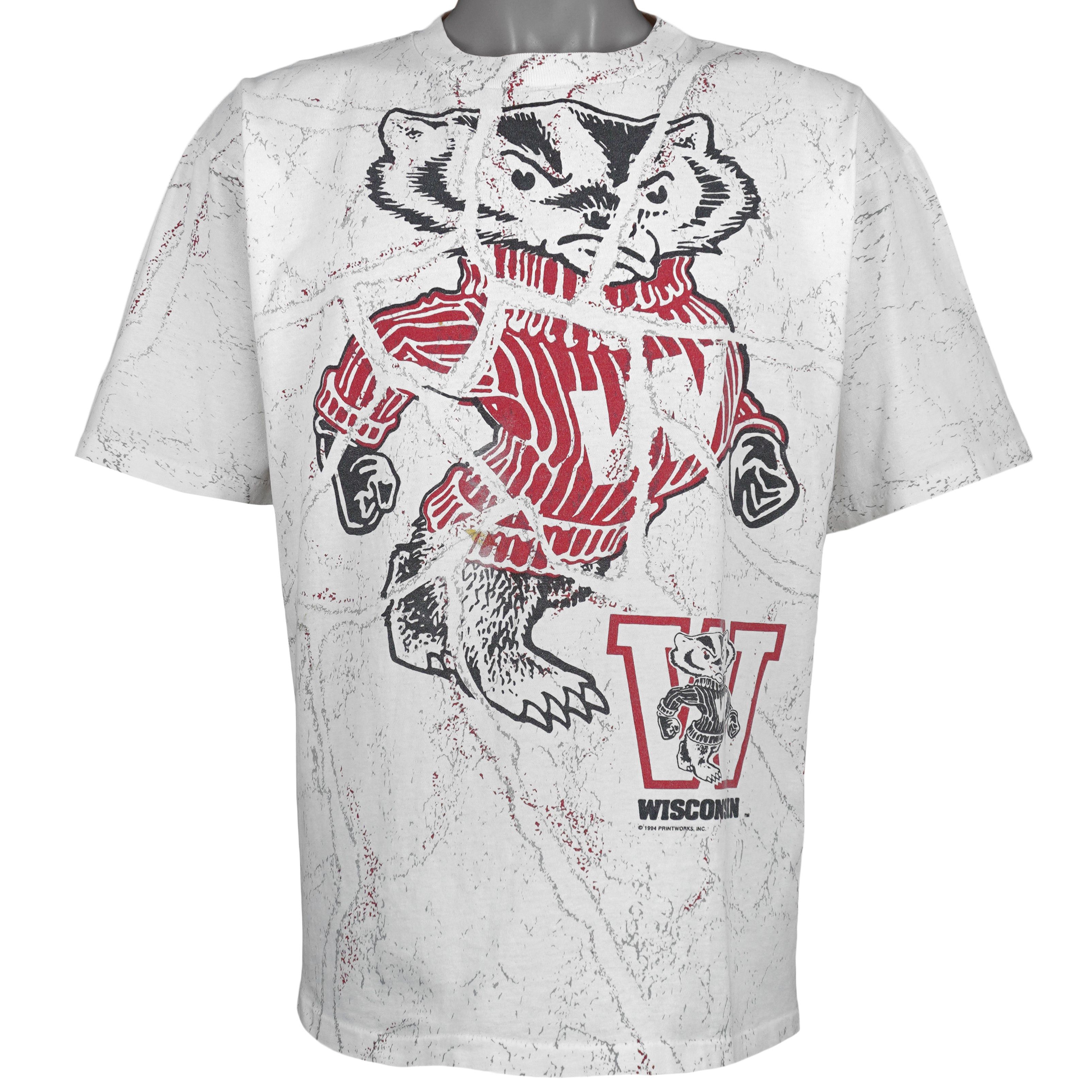 NCAA Wisconsin Badgers All Over Print T-Shirt 1994 Size US L / EU 52-54 / 3 - 1 Thumbnail