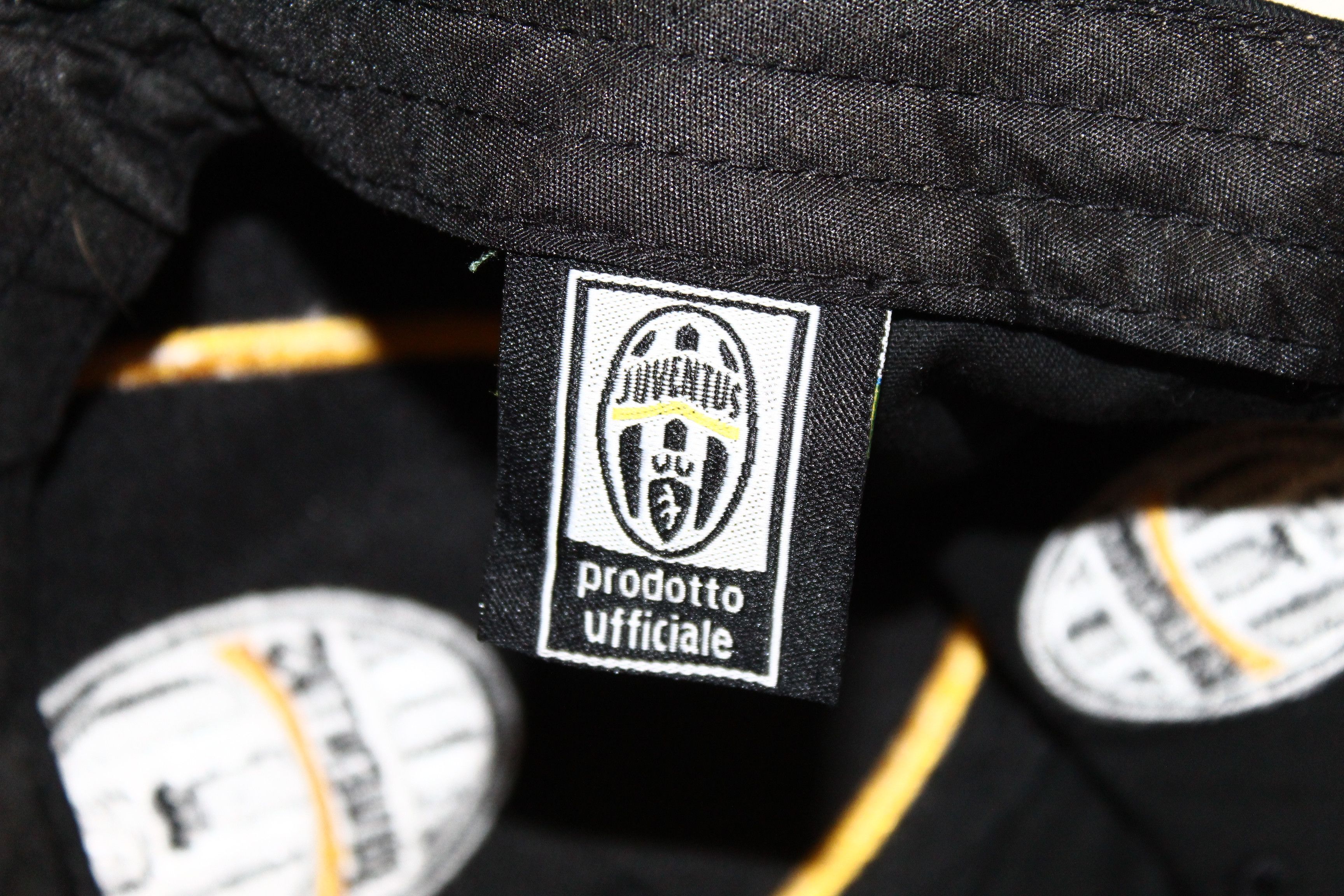Vintage VTG 🔥90's Official Juventus Logo embroidery cap Size ONE SIZE - 7 Thumbnail