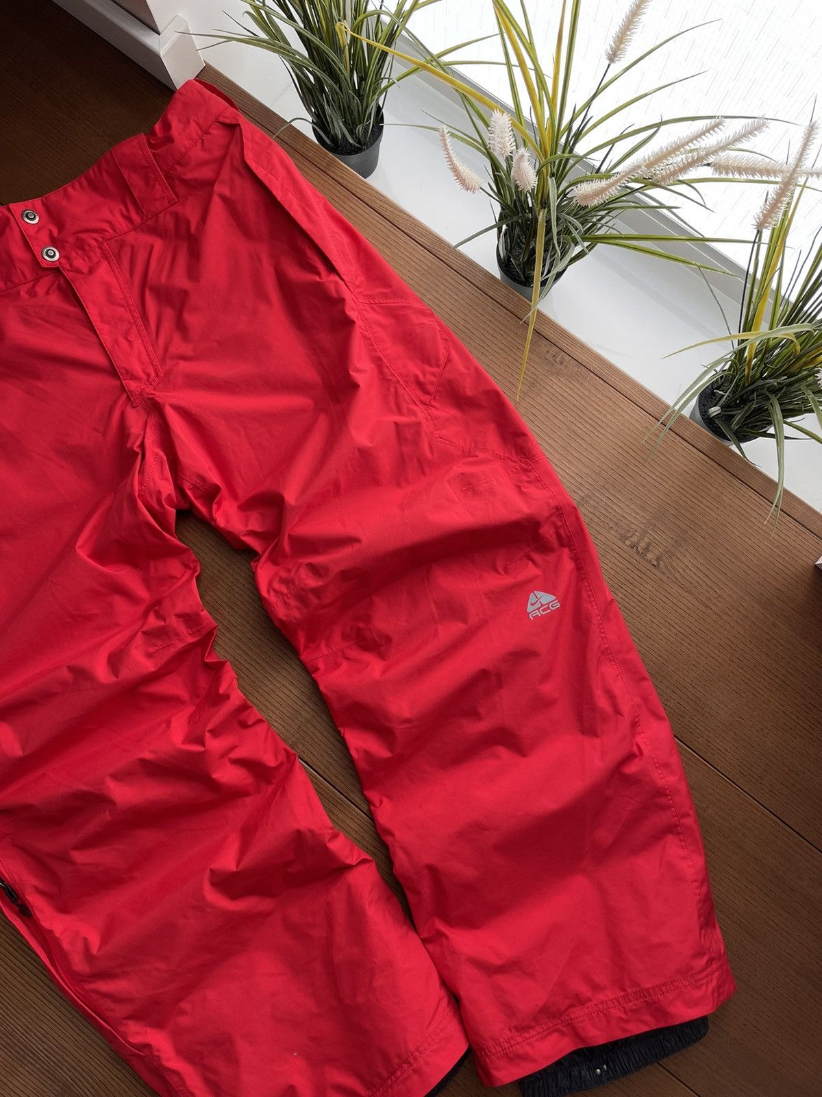 Nike × Vintage Vintage Nike ACG Y2K Ski Winter Drill Nylon Mountain Pants Size US 34 / EU 50 - 3 Thumbnail
