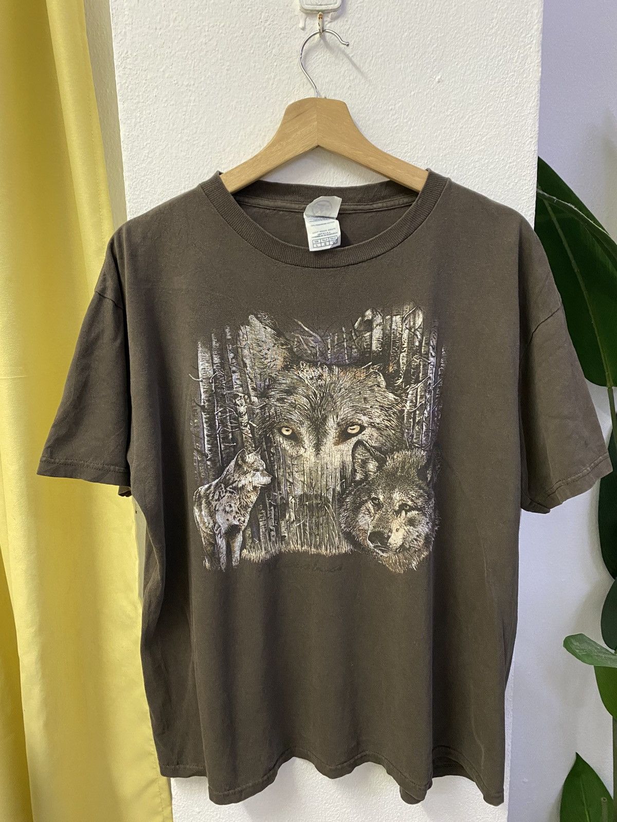 Habitat × Vintage Vintage Alaska Wolf Graphic Tee Size US L / EU 52-54 / 3 - 1 Thumbnail