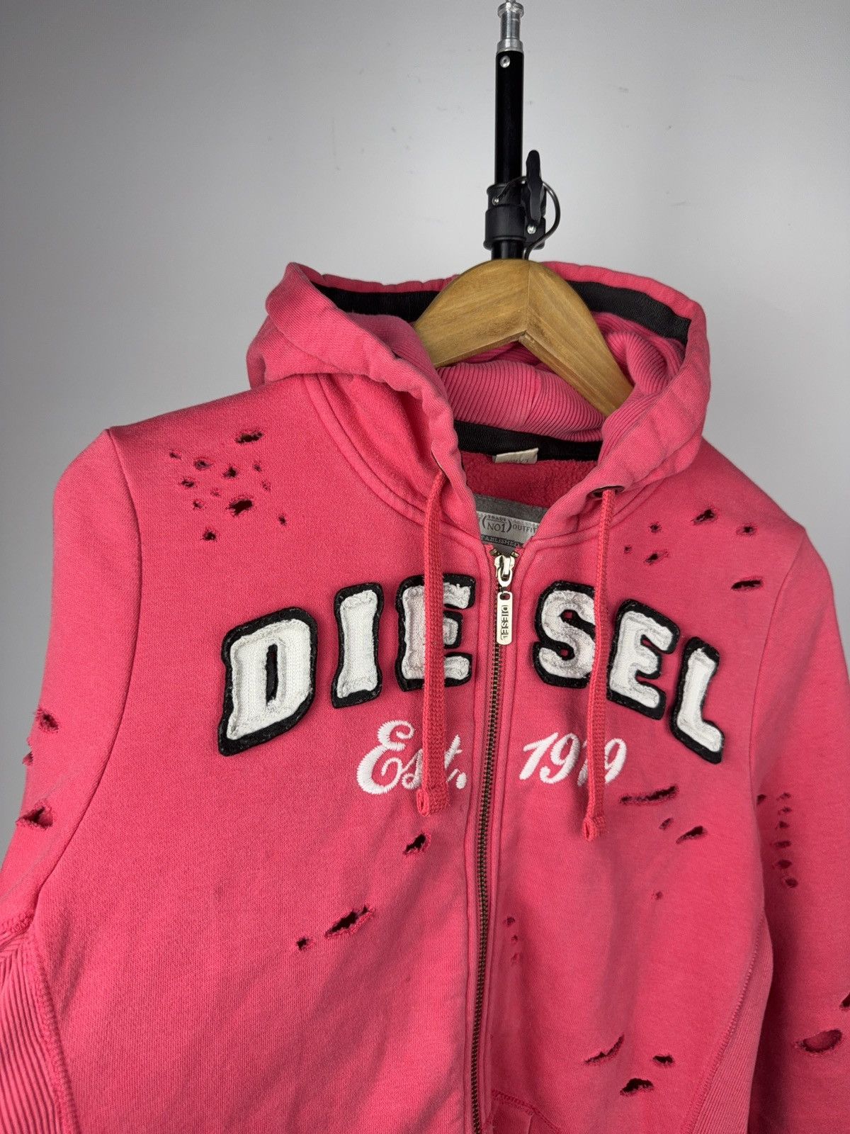 Diesel Vntg Y2K 90s Distressed Diesel Hoodie Luxury Avant Grade Size L / US 10 / IT 46 - 6 Thumbnail