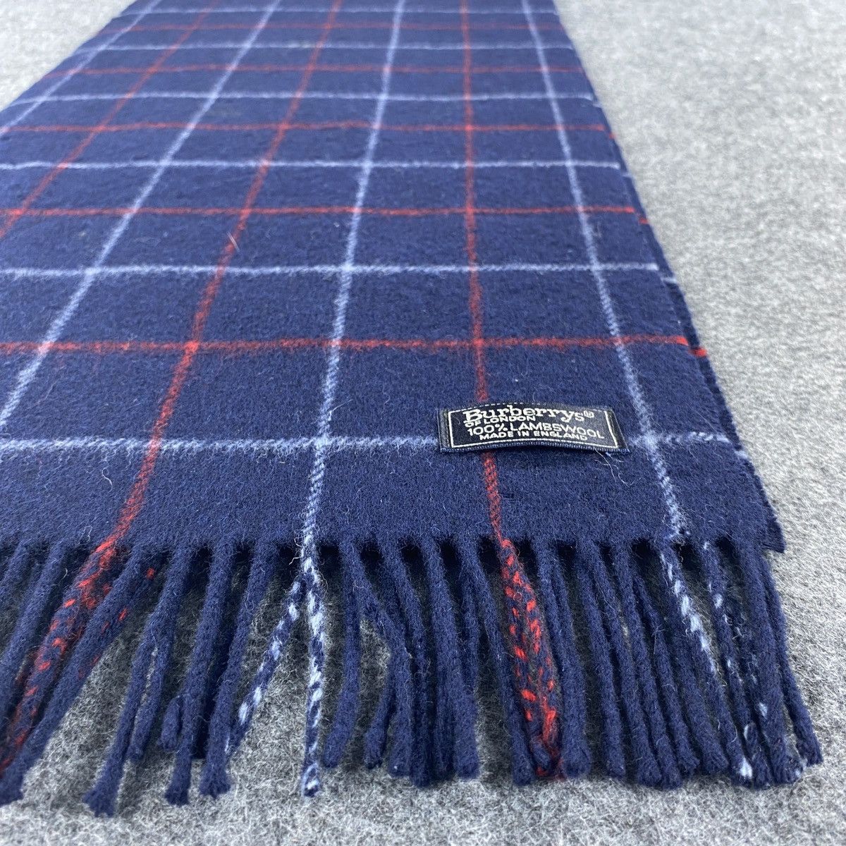 Burberry × Vintage Burberrys Scarf # Muffler # Neckwear # D574 Size ONE SIZE - 5 Thumbnail