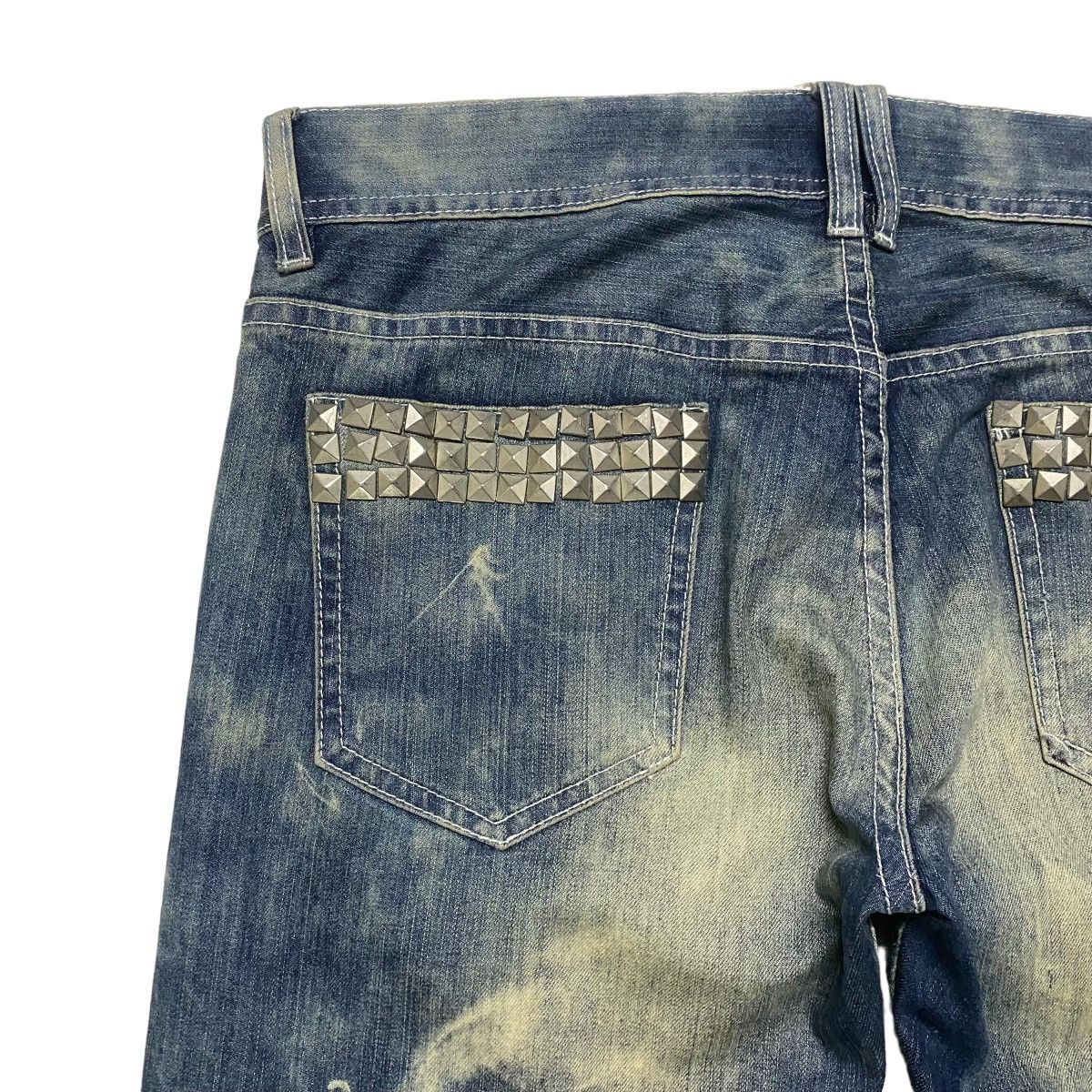 Le Grande Bleu (L.G.B.) GLAD NEWS Denim Low Flare Studded Jeans Size US 33 - 11 Thumbnail