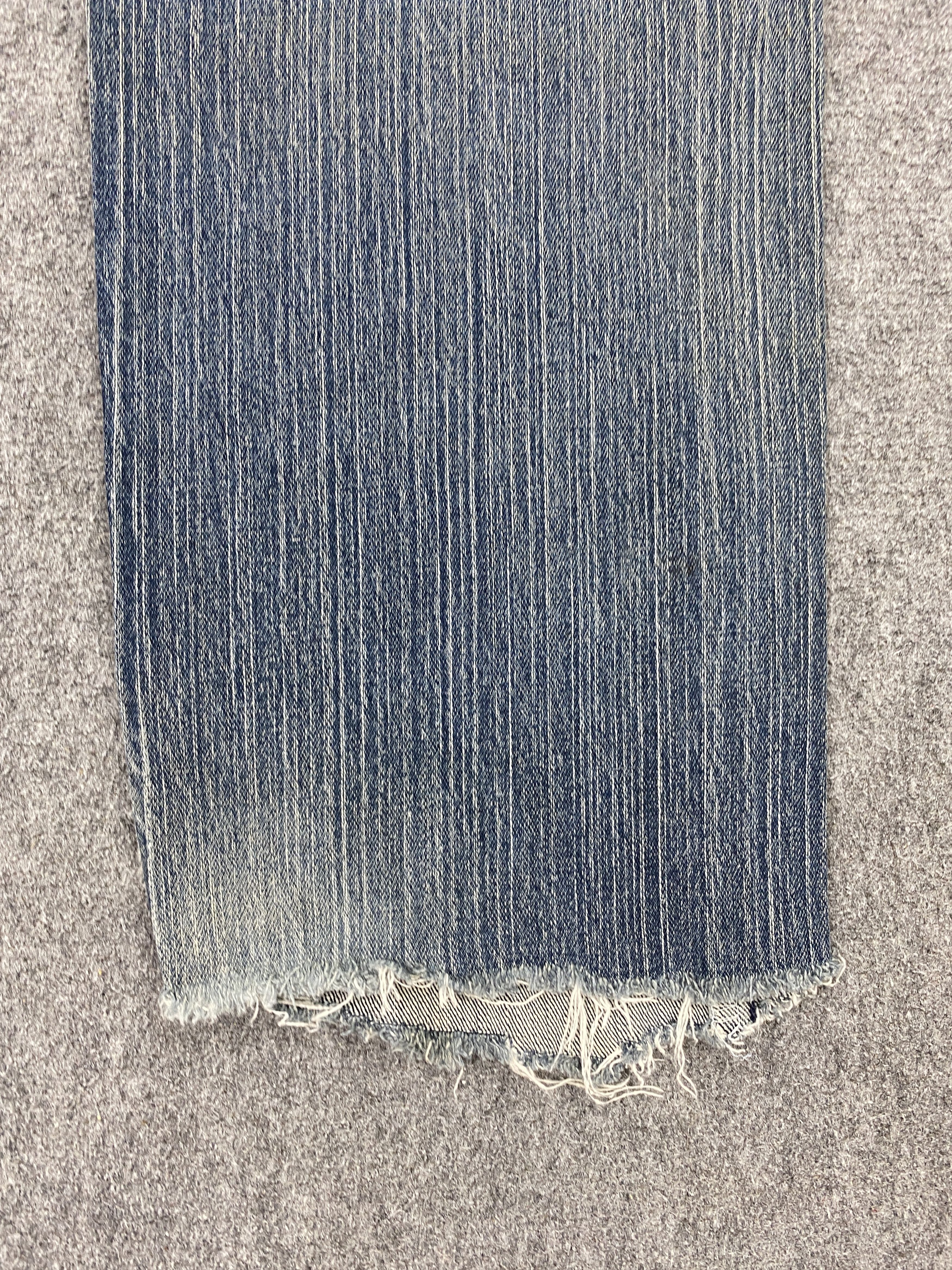 Levi's × Vintage Vintage Levi's Ripped Leg Rusty Denim Jeans Size US 34 / EU 50 - 14 Thumbnail