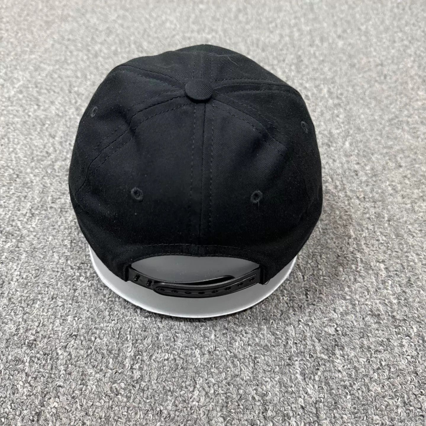 Burberry Burberry Black London Logo Baseball Cap S Mint Size ONE SIZE - 3 Thumbnail