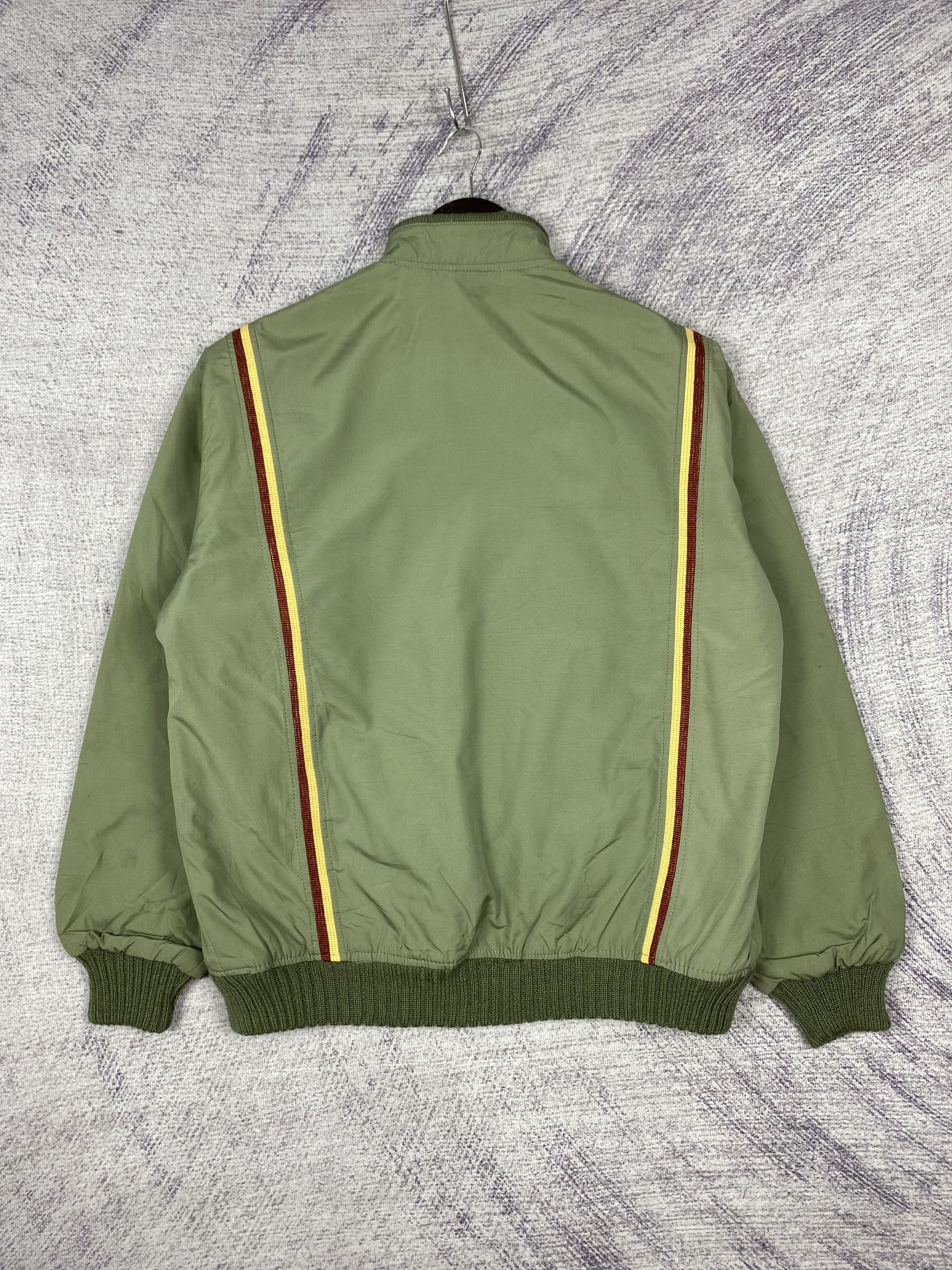 Japanese Brand Vintage Nisshinbo Quilted Lining Bomber Jacket Size L Size US L / EU 52-54 / 3 - 5 Thumbnail