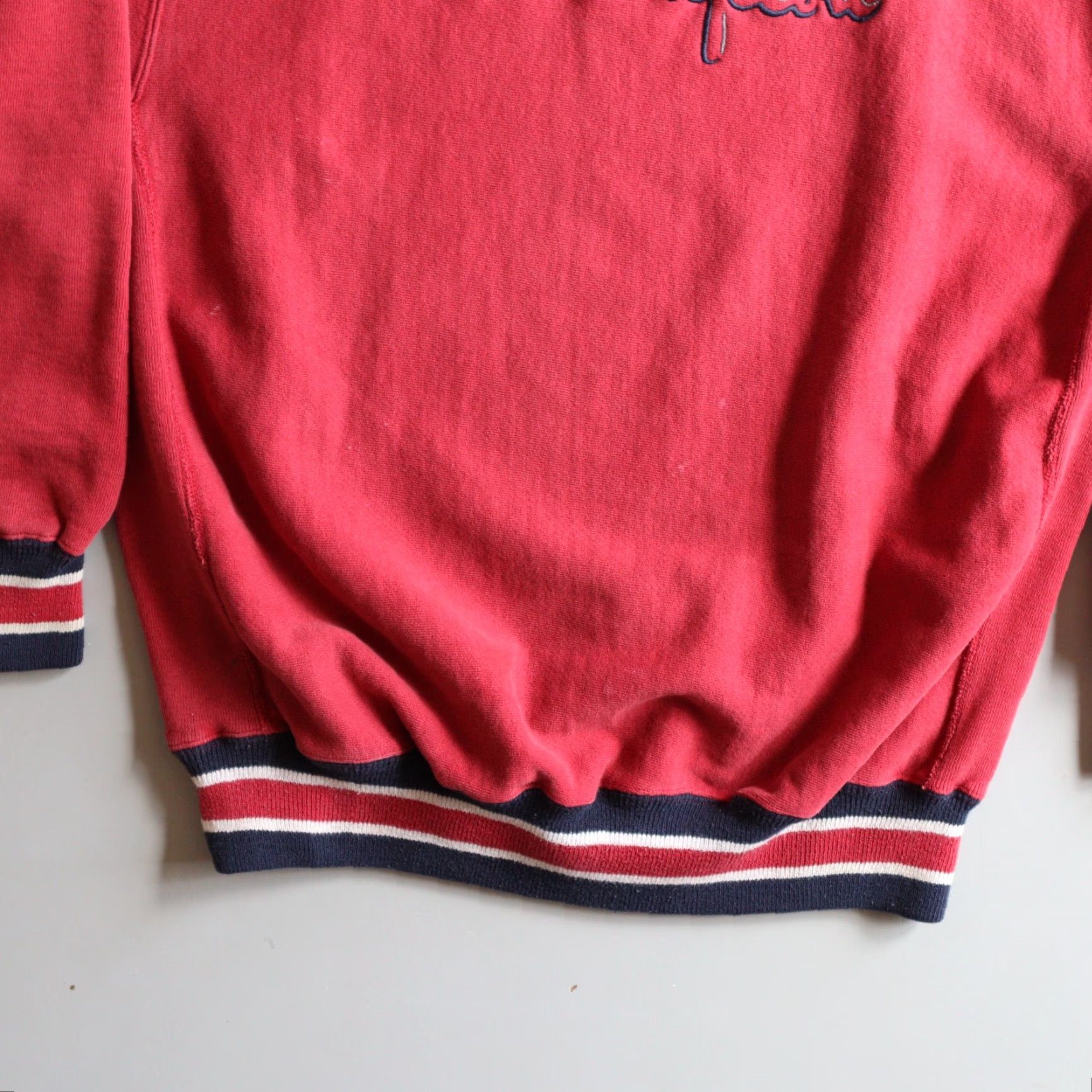 VINTAGE Champion Sweatshirt XL Logo Embroidered 90s Reverse Weave