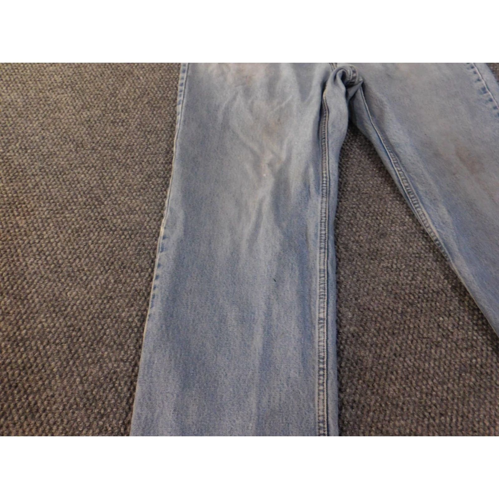Levi's VINTAGE Levi's 501 Jeans Mens 36x32 Blue Denim Button Fly Straight Leg Classic 90s Style Mens Jeans Regular Denim Cotton 90s Vintage Size US 36 / EU 52 - 3 Thumbnail