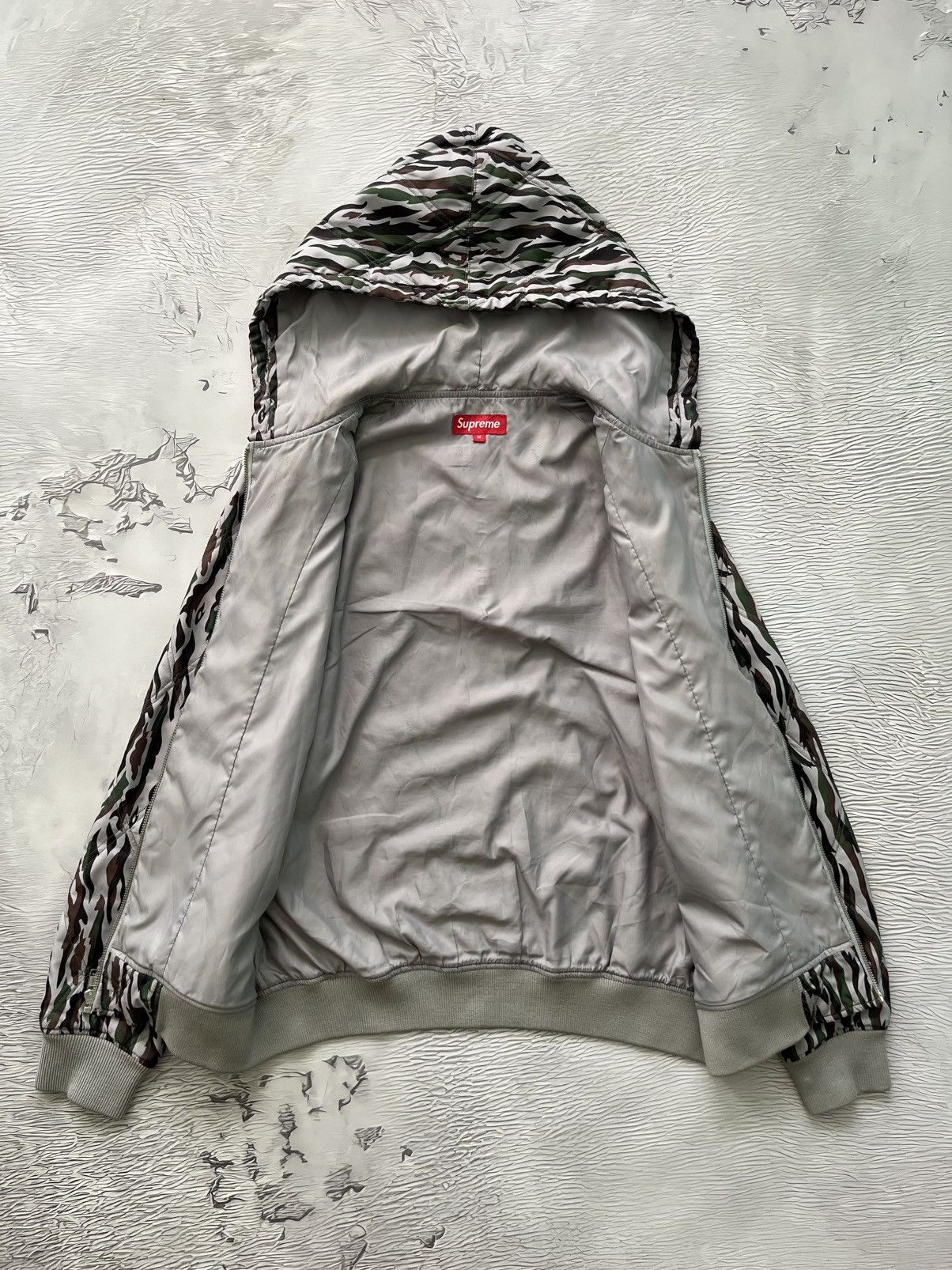 Vintage Supreme Poly Diamond Quilted Hooded Jacket Camo Size US M / EU 48-50 / 2 - 7 Thumbnail