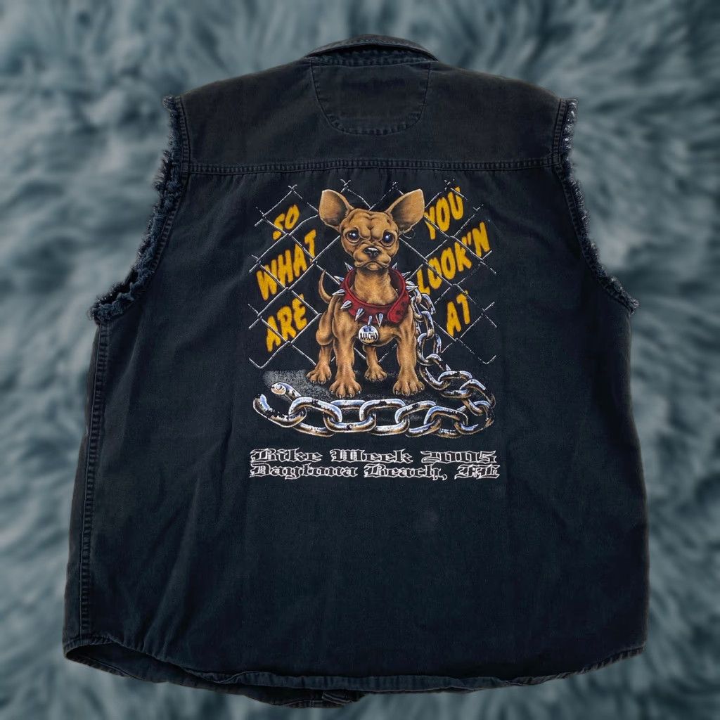 Vintage VINTAGE Daytona Beach Shirt Men XL Black Denim Button Up Biker Dog 2005 - Beach, Motorcycle, Macho Size US XL / EU 56 / 4 - 1 Thumbnail