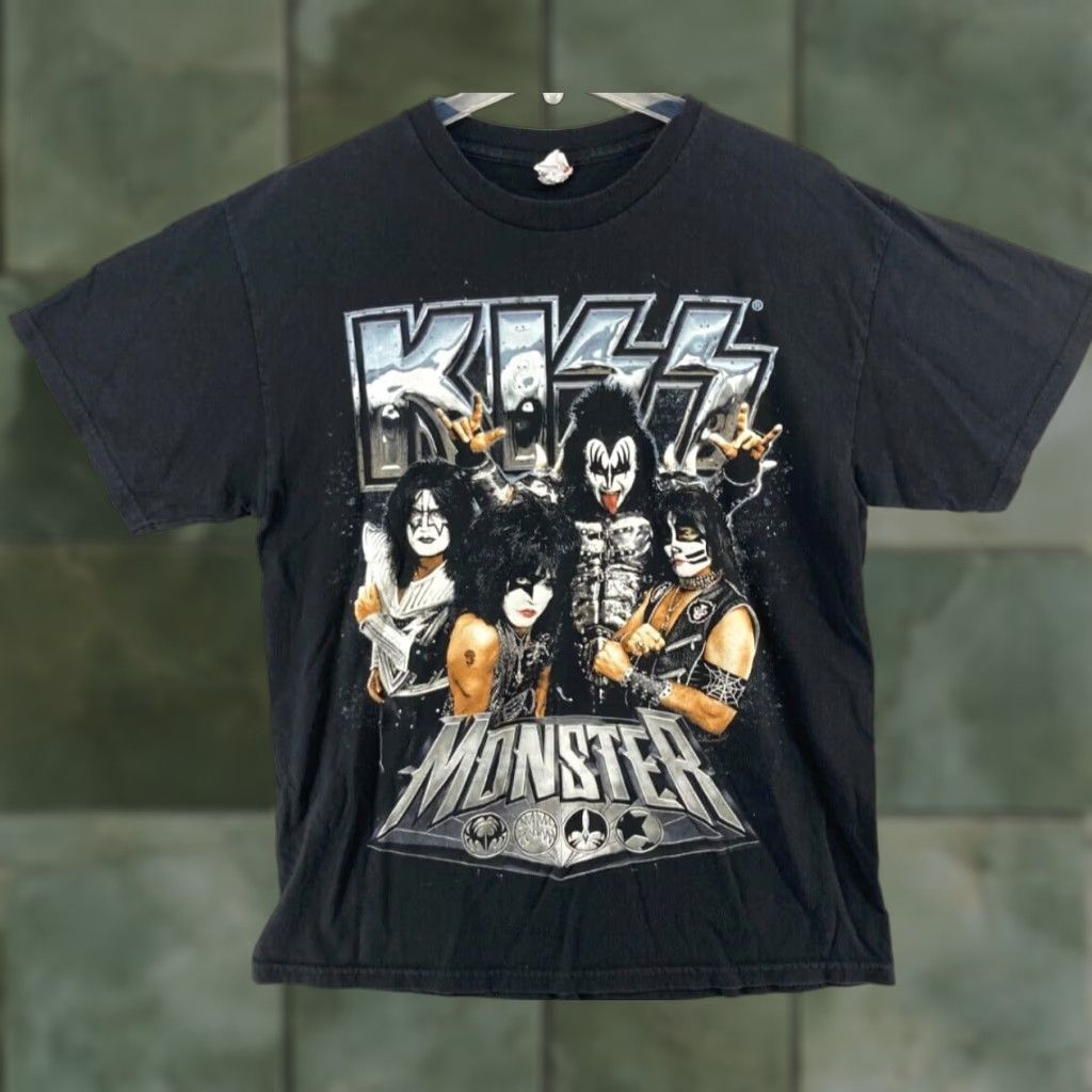 Vintage Kiss Monster Graphic Print T-Shirt Large Black Rock 40 Years 2013 Mens Size US L / EU 52-54 / 3 - 1 Thumbnail
