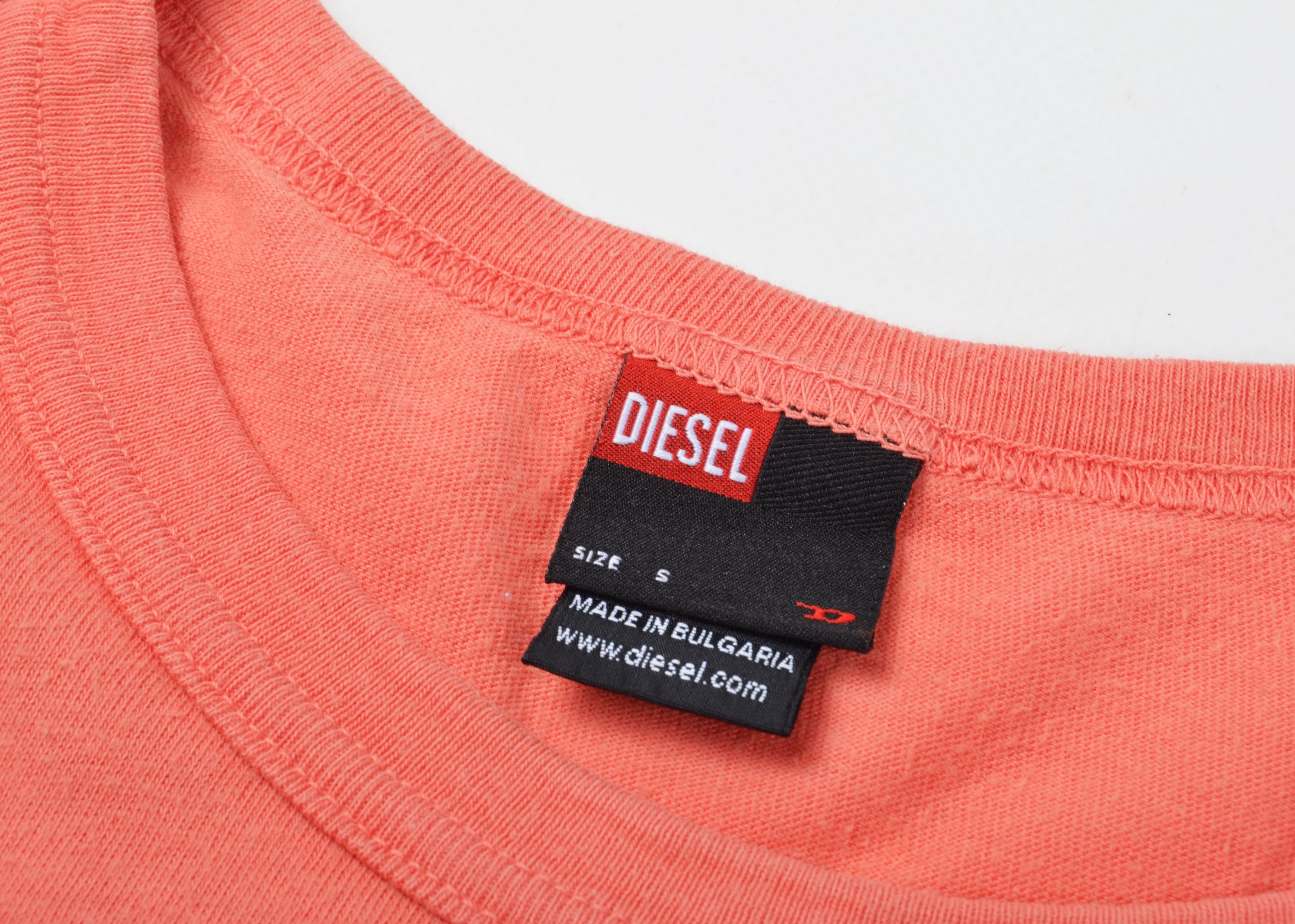Diesel Vintage Diesel Rare Archive Cyrillic Print Cowboy Tee Size S / US 4 / IT 40 - 5 Thumbnail