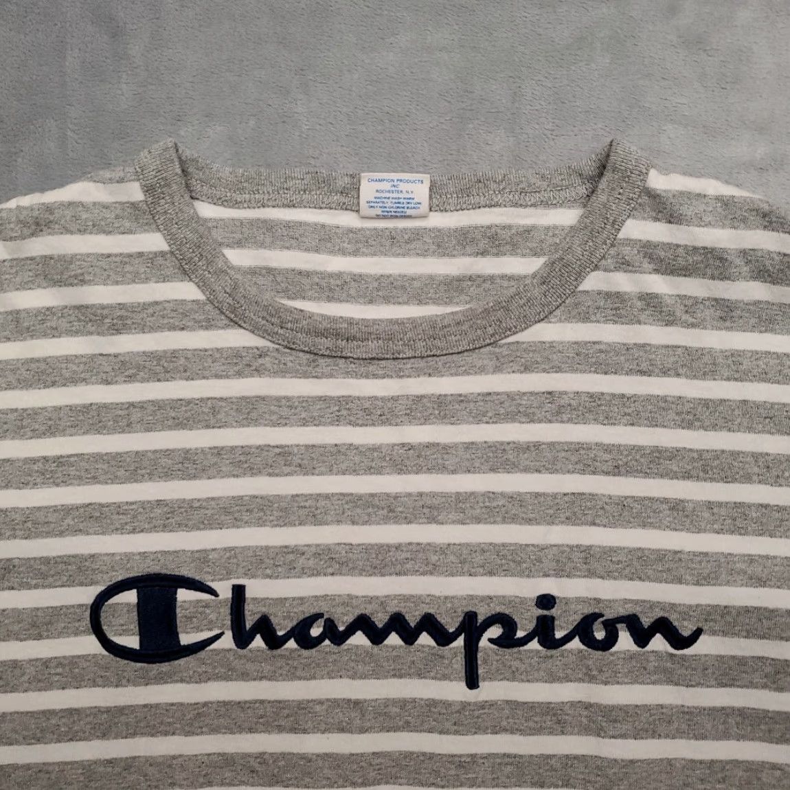 Champion VINTAGE Champion Shirt Mens Medium Gray Striped Embroidered Spellout Cotton Crewneck TEE Size US M / EU 48-50 / 2 - 3 Thumbnail