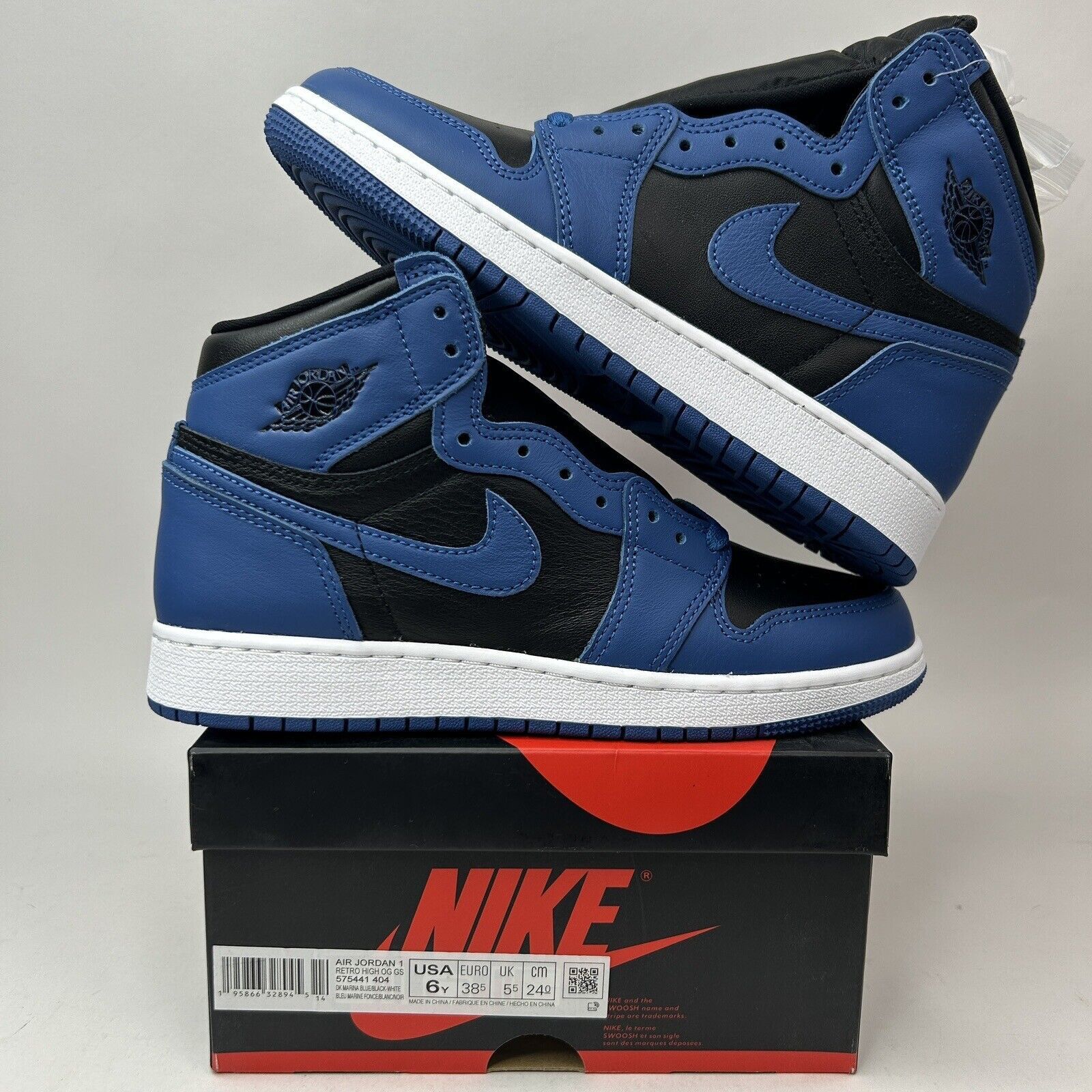 Nike Nike Shoes Air Jordan 1 Retro High OG GS “Dark Marina Blue” Size US 7.5 / IT 37.5 - 1 Thumbnail