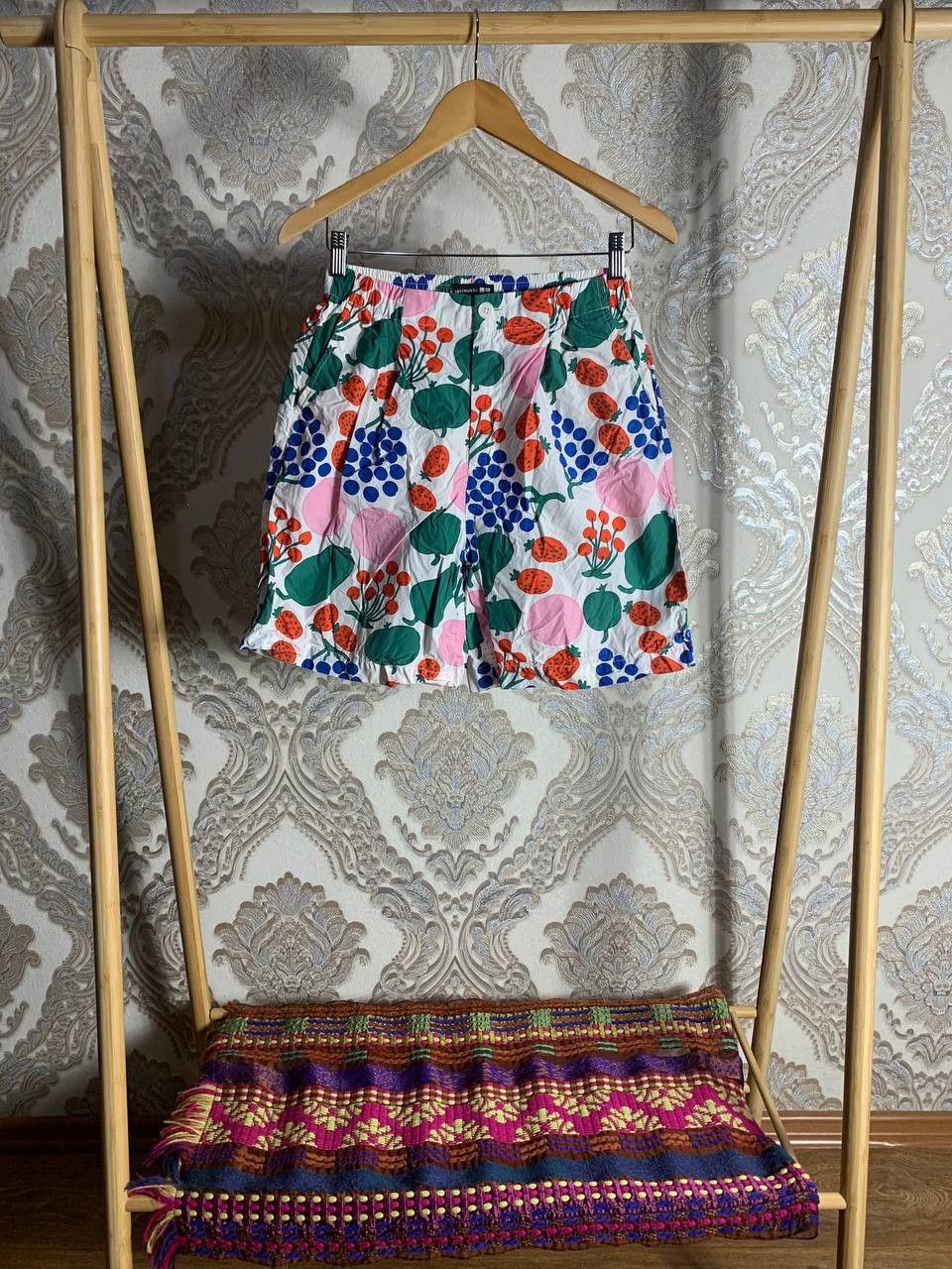 Marimekko Vintage Marimekko Uniqlo Italian Designer Shorts Casual Size US 30 / EU 46 - 1 Thumbnail