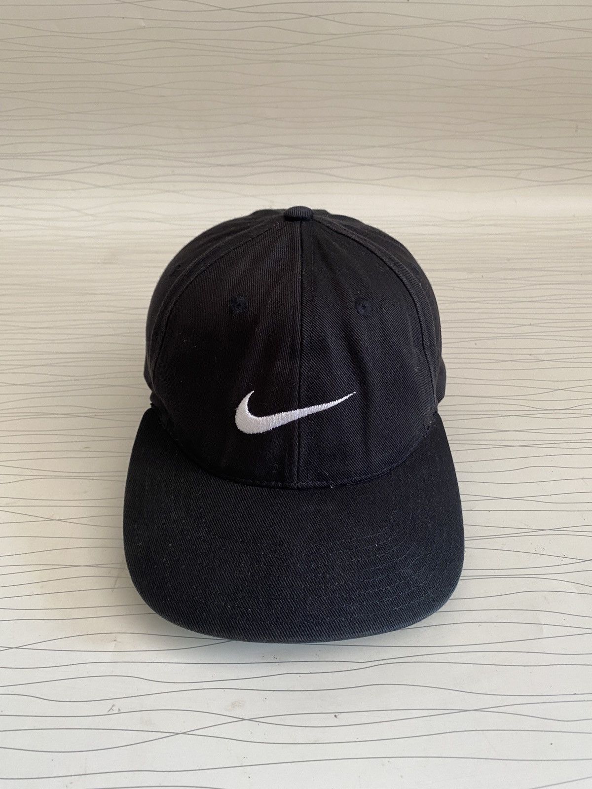 Nike VERY RARE NIKE CAP BIG LOGO SWOOSH Y2K 90s HYPE RETRO Size ONE SIZE - 2 Thumbnail