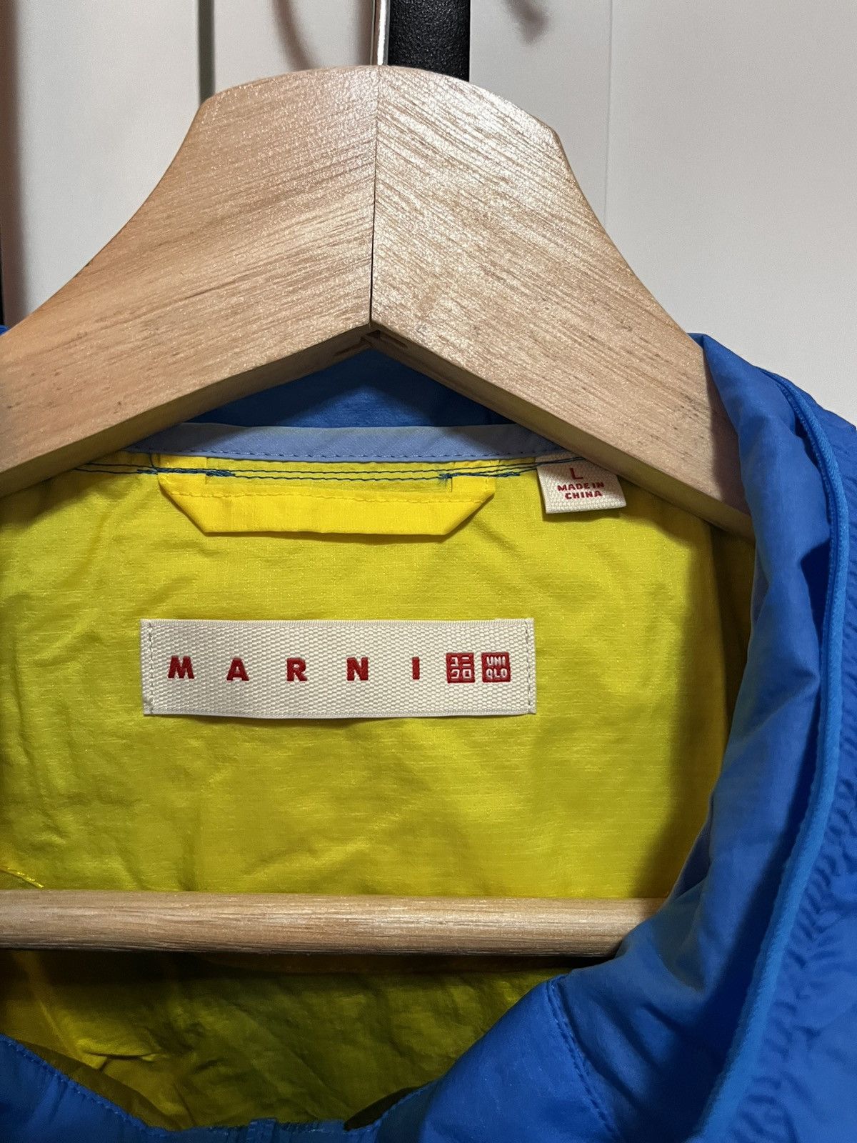 Marni Marni x Uniqlo Rain Jacket Windbreaker Size US L / EU 52-54 / 3 - 5 Thumbnail