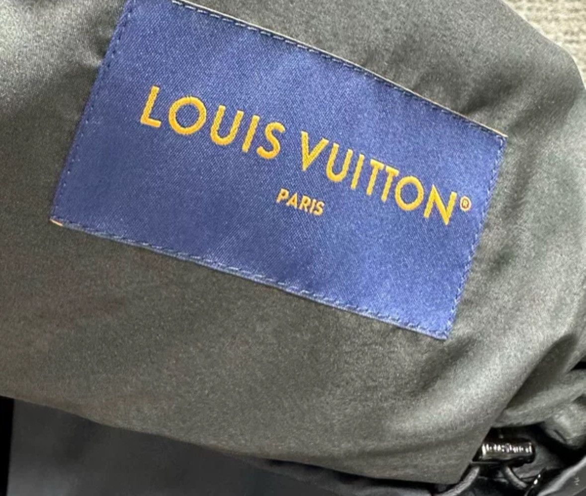 Louis Vuitton LOUIS VUITTON LV 23FW Peace Dove Silk Coach Jacket Size US M / EU 48-50 / 2 - 5 Thumbnail