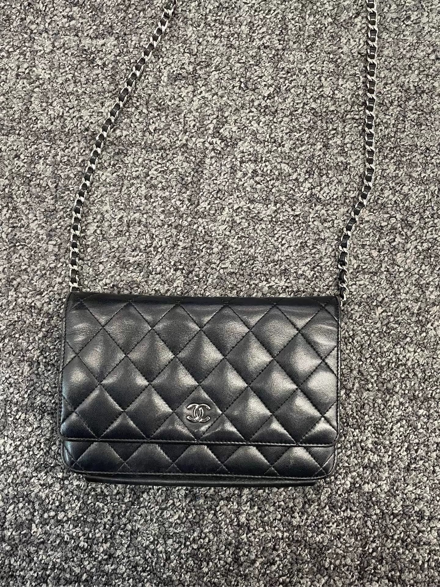 Chanel Gold Tank Chain Crossbody Bag MINT 28cm