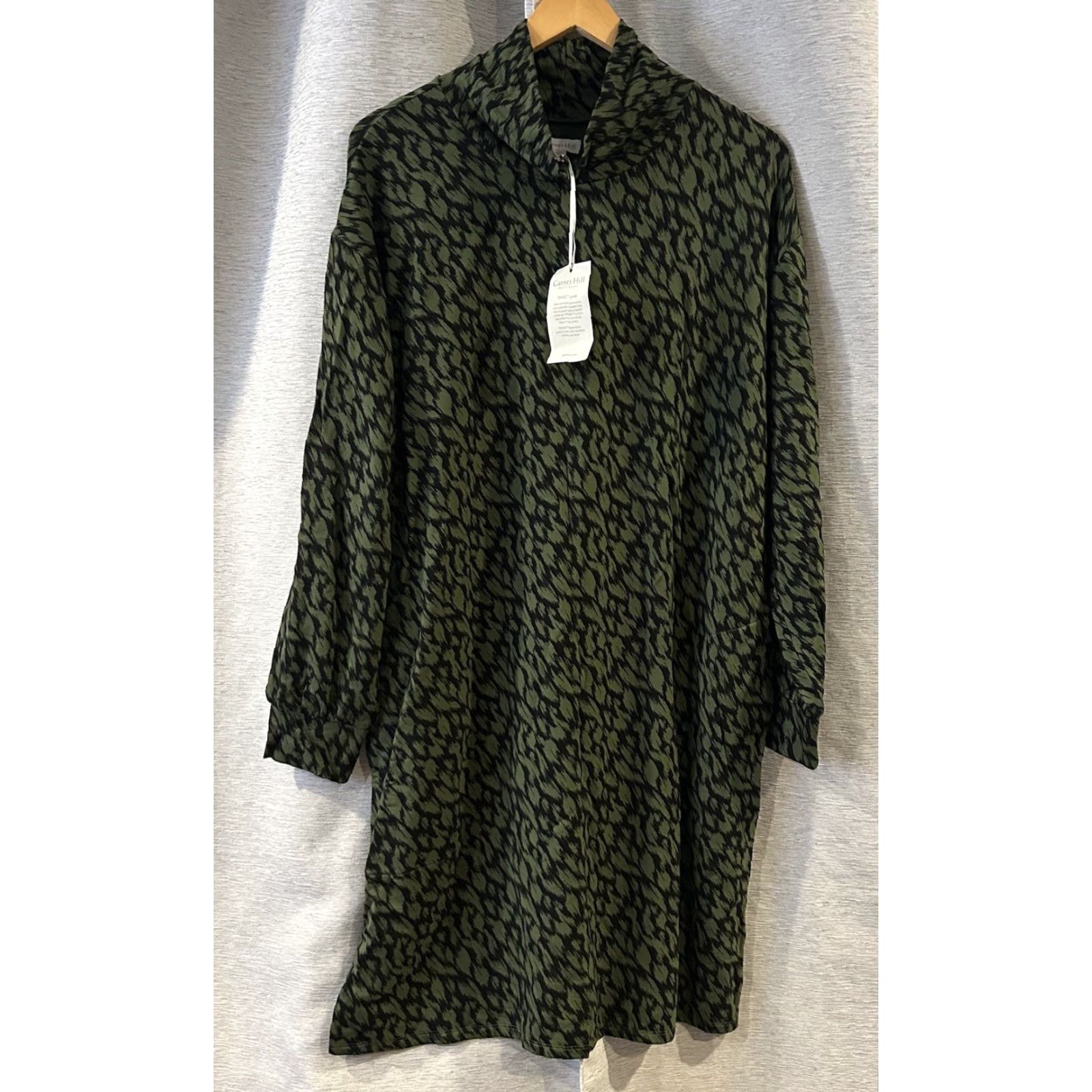 Vintage Garnet Hill Zen Comfort Knit Turtleneck Dress Forest Texture Green Size M Kleid? Size M / US 6-8 / IT 42-44 - 2 Thumbnail