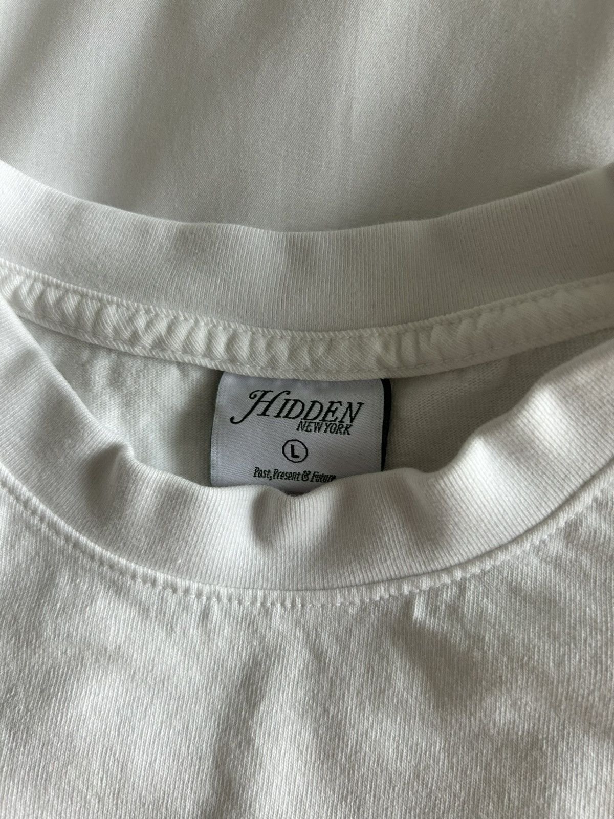 HIDDEN Hidden NY Long Sleeve Flowers Made in USA Size US L / EU 52-54 / 3 - 7 Thumbnail