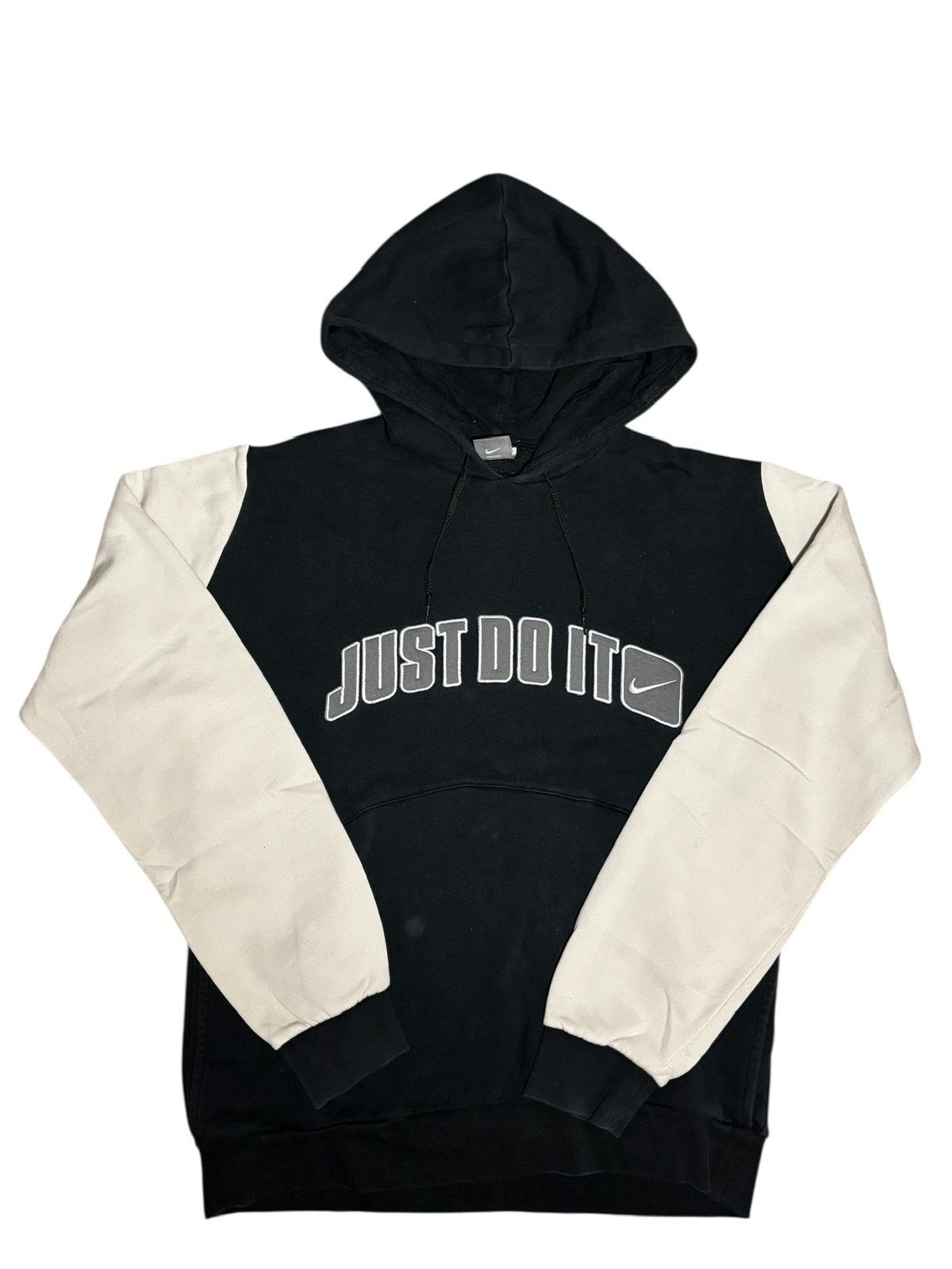 Nike *VINTAGE* Nike: “Just do it” Two-Tone Hoodie Size US M / EU 48-50 / 2 - 1 Thumbnail