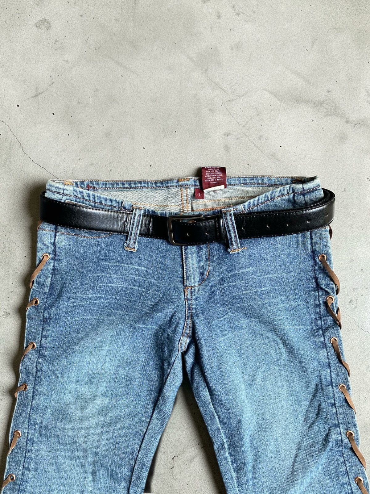Japanese Brand 2000’s bongo lace up flared denim pants Size US 31 - 4 Thumbnail