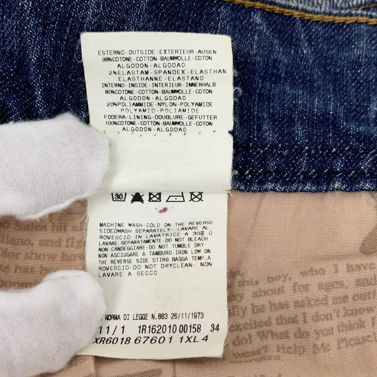 John Galliano John Galliano Distressed Ripped Denim Casual Shorts K26WX Size 28" / US 6 / IT 42 - 8 Thumbnail